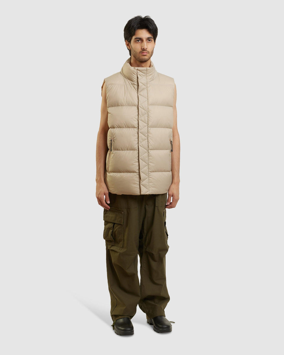WHITE MOUNTAINEERING WMBC x Taion Reversible Down Vest – Chinatown 