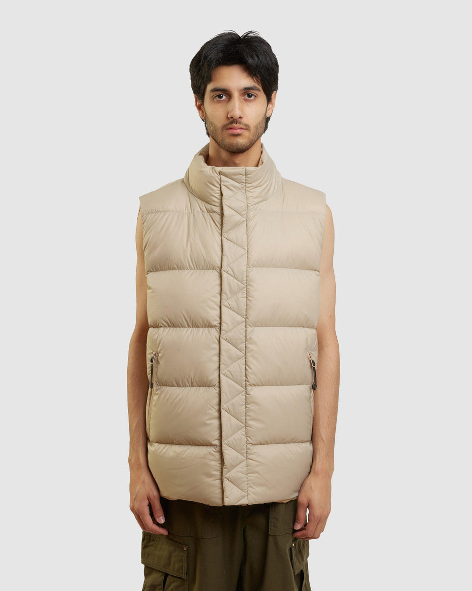 WHITE MOUNTAINEERING WMBC x Taion Reversible Down Vest