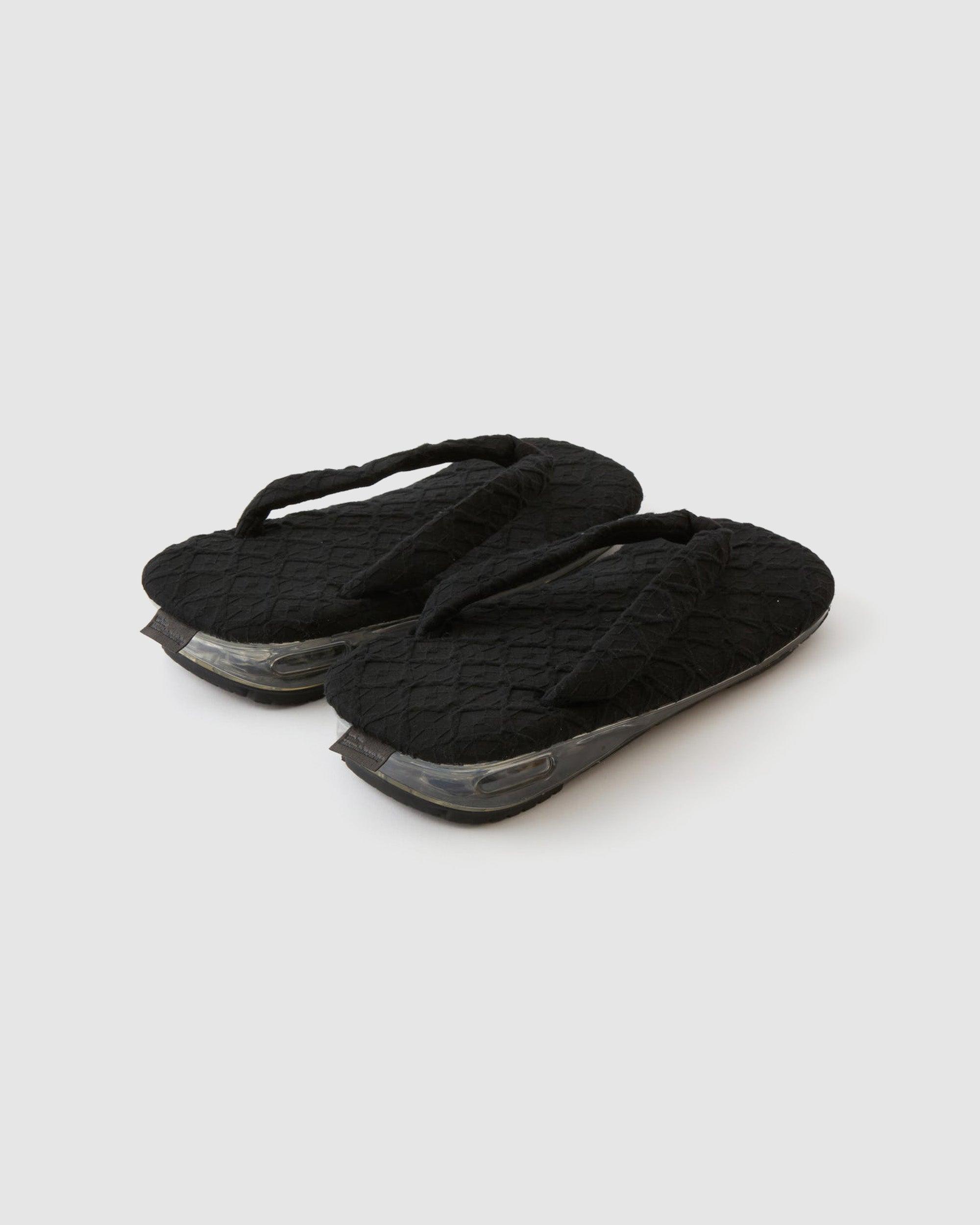 White Mountaineering WM × GOYEMON 'UNDA' WHITE MOUNTAINEERING WM x GOYEMON 'UNDA' – Chinatown Country Club