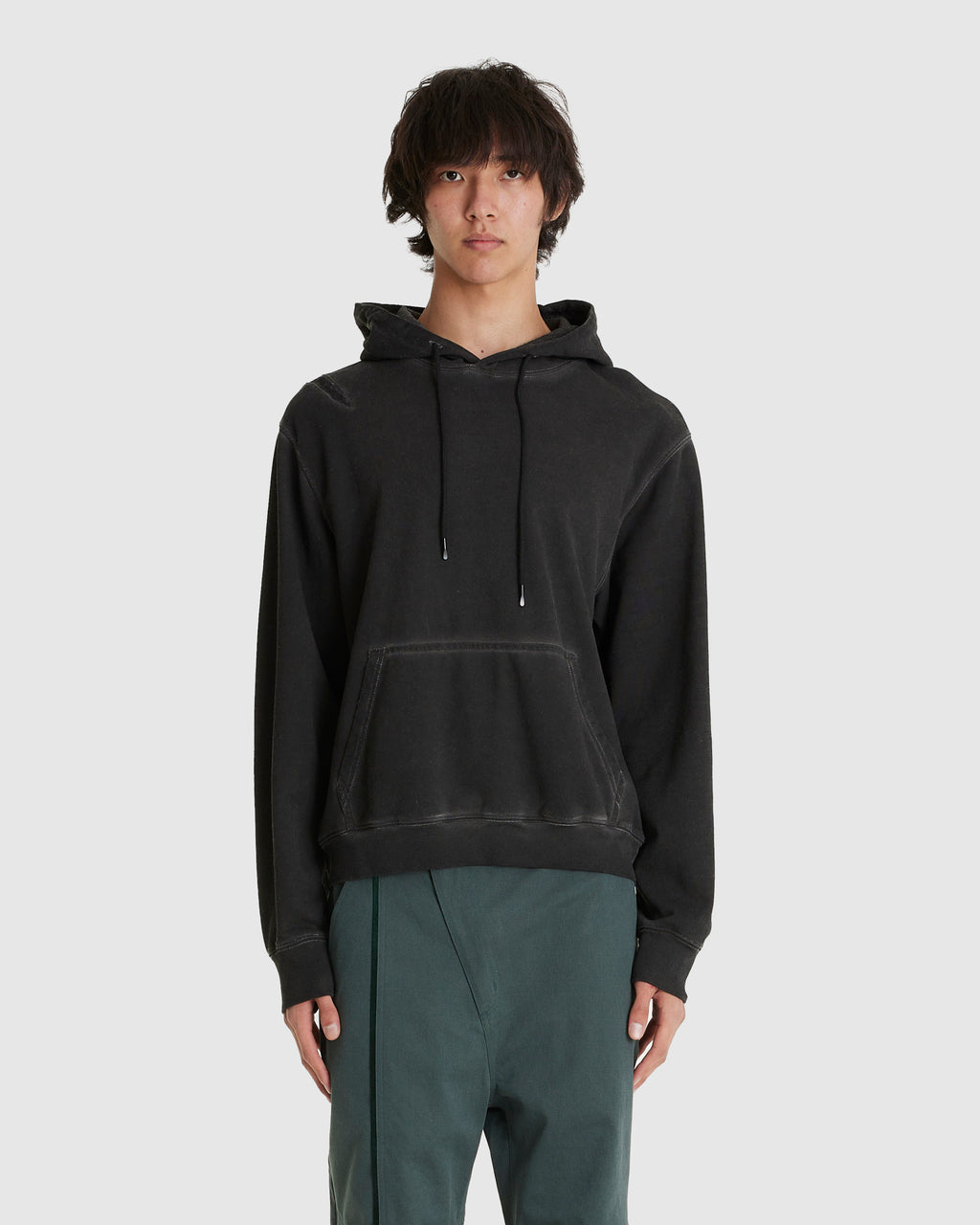 EP.7 01 Hoodie Black