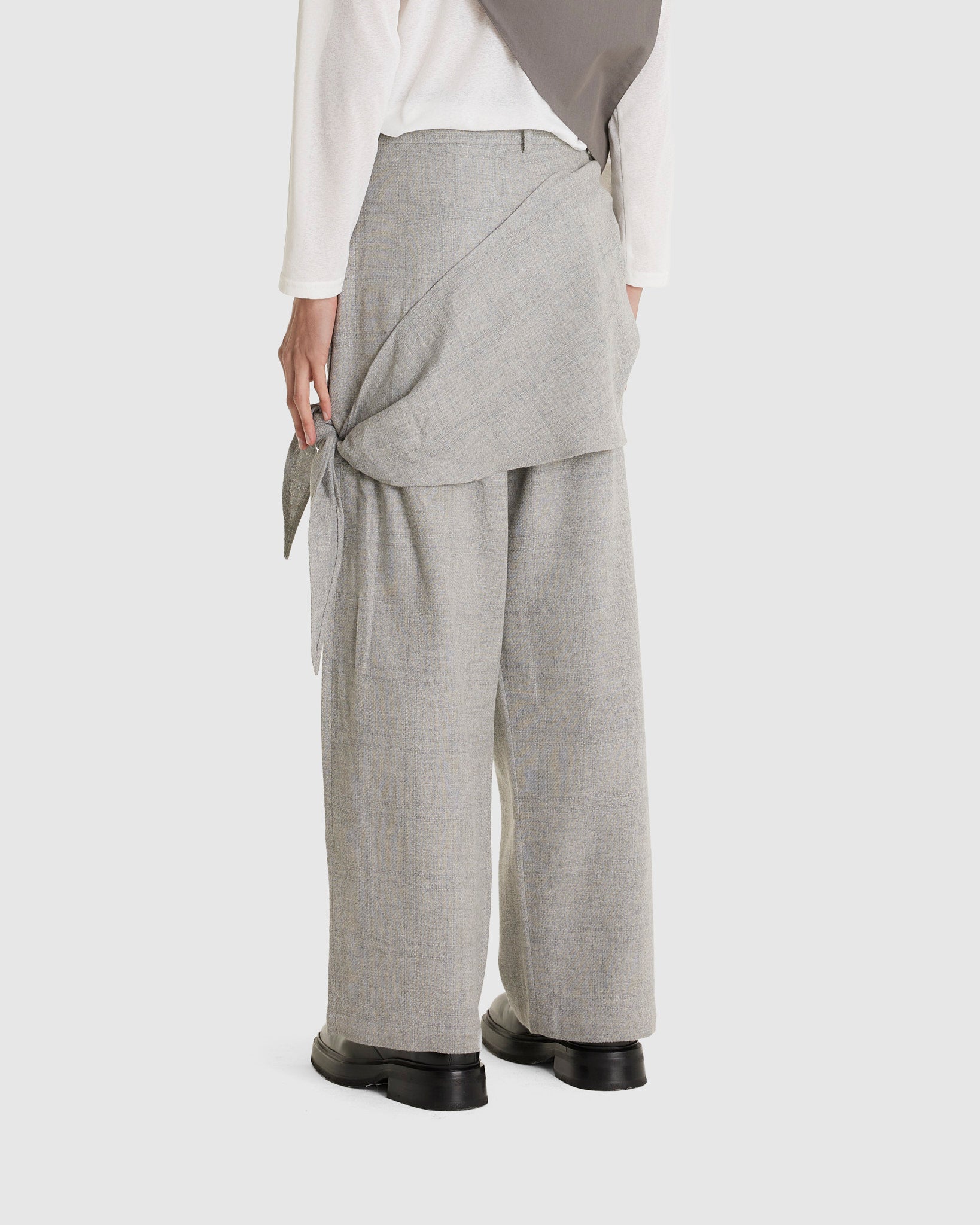 Wrapped Trousers Light Grey (CCC Exclusive)