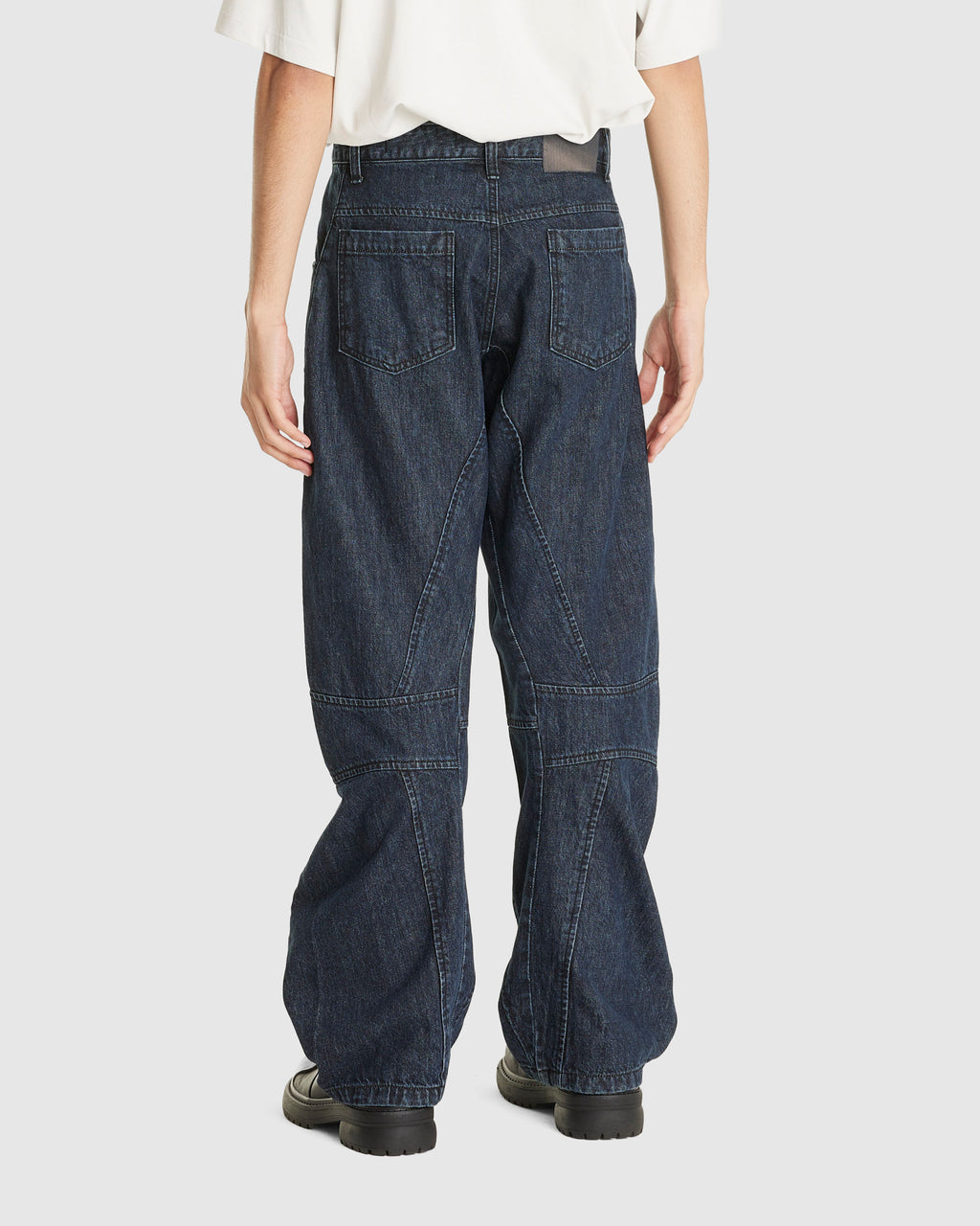 Curved Denim Pants