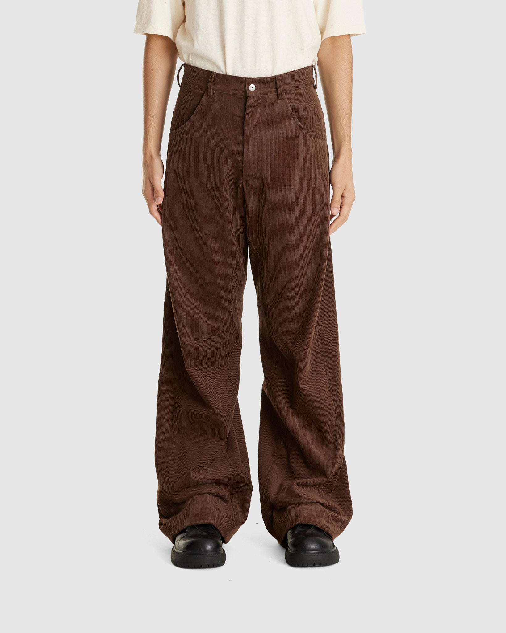Knee Darted Flare Pants Dark Brown