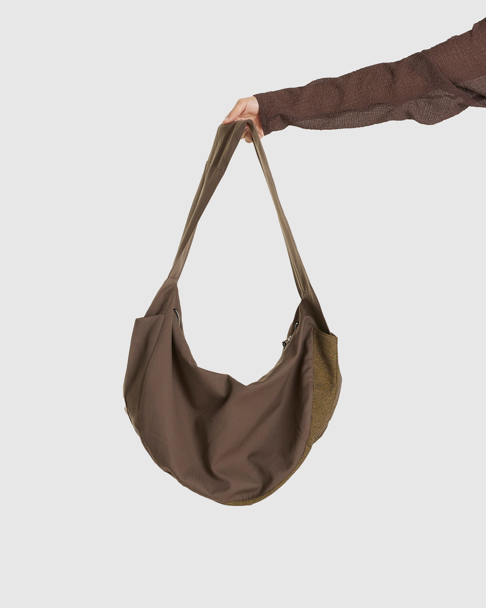 Zipped Lidia Bag Sand