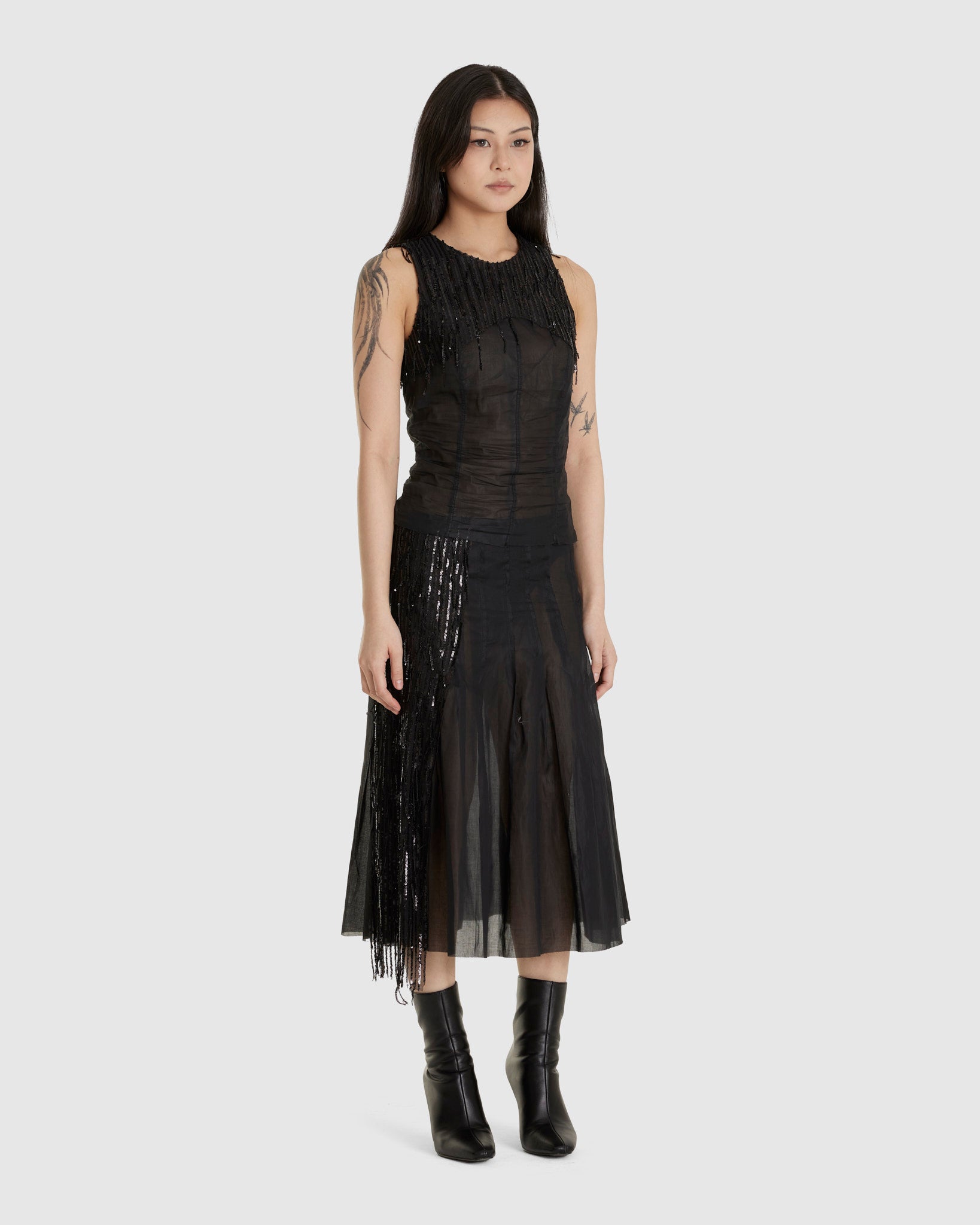 Dripping Pleat Around Skirt