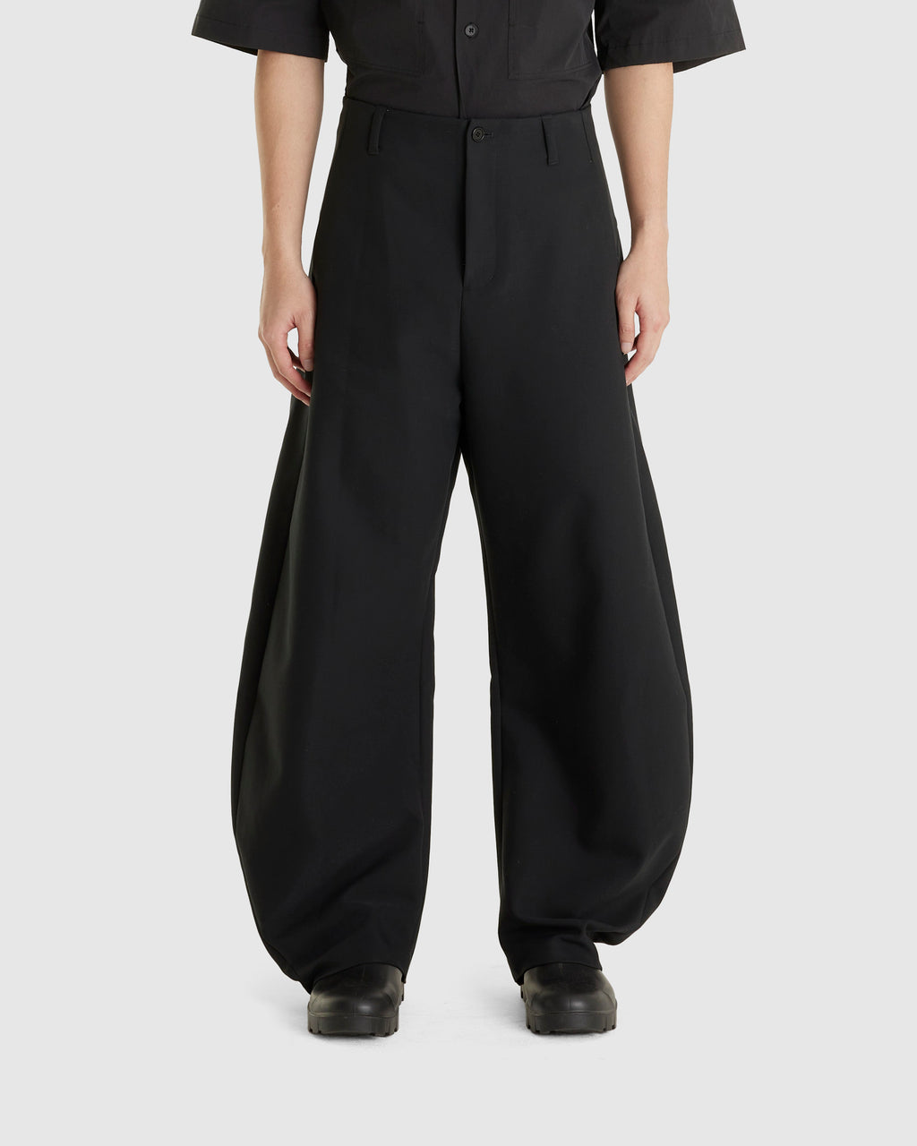 Mens Curved Silhouette Pants