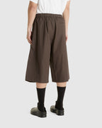 Two Tuck Wide Shorts Brown