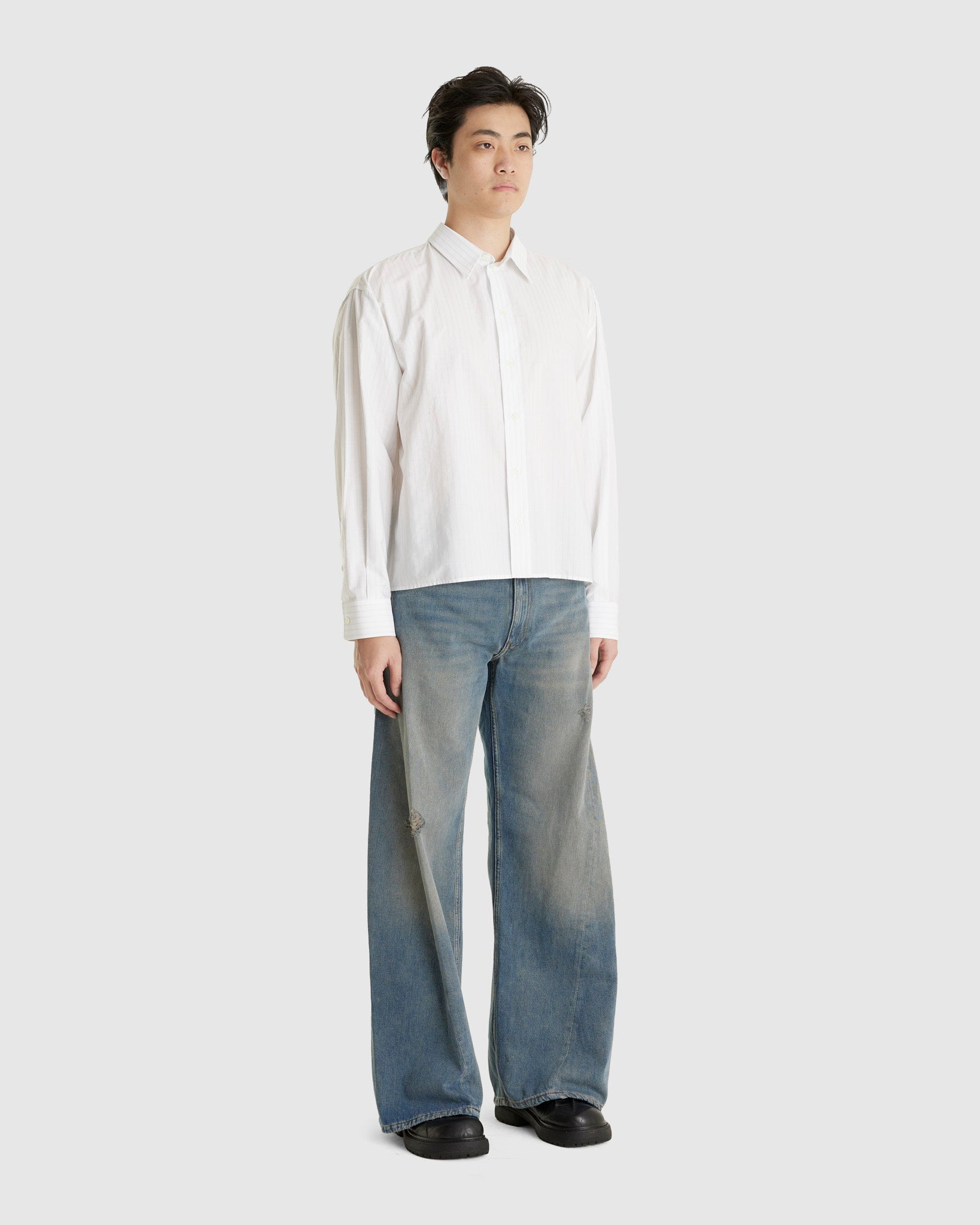 Straight Leg Jeans Light Blue (M)