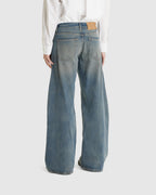 Straight Leg Jeans Light Blue (M)