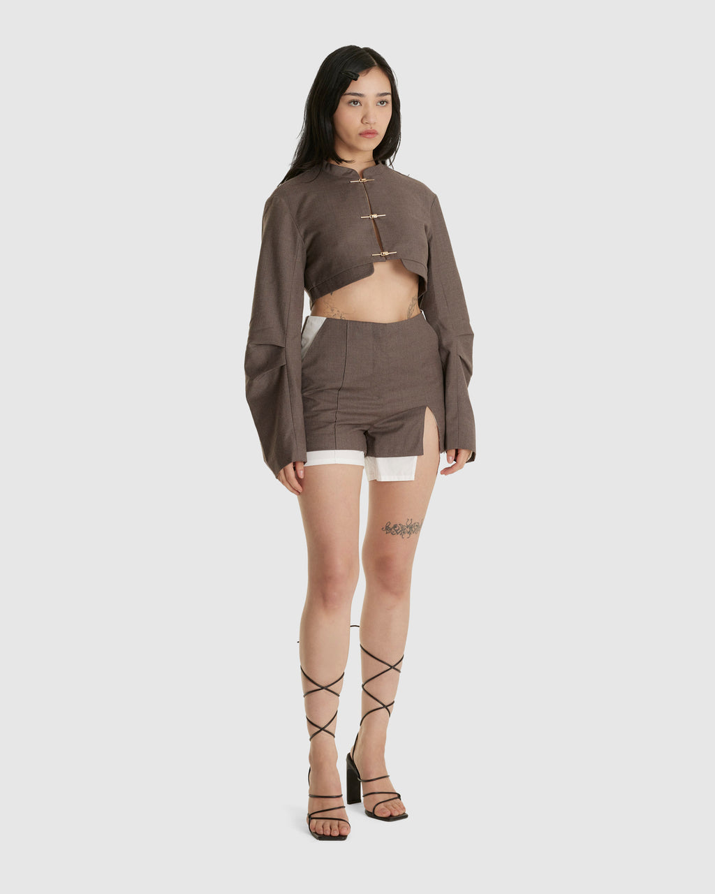 Slit Shorts Ash Brown