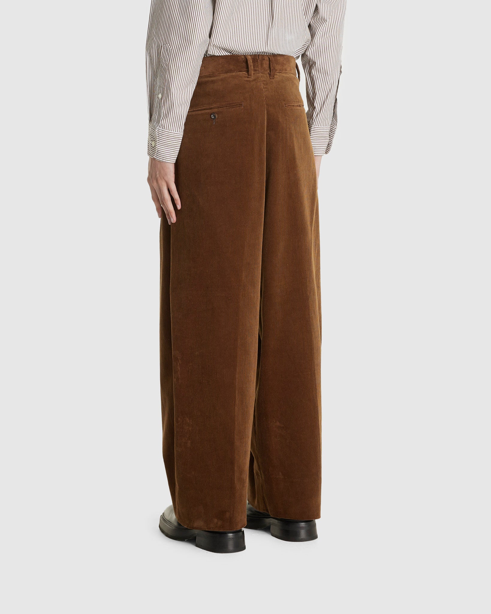 Alvy Double Pleat Pant Toffee