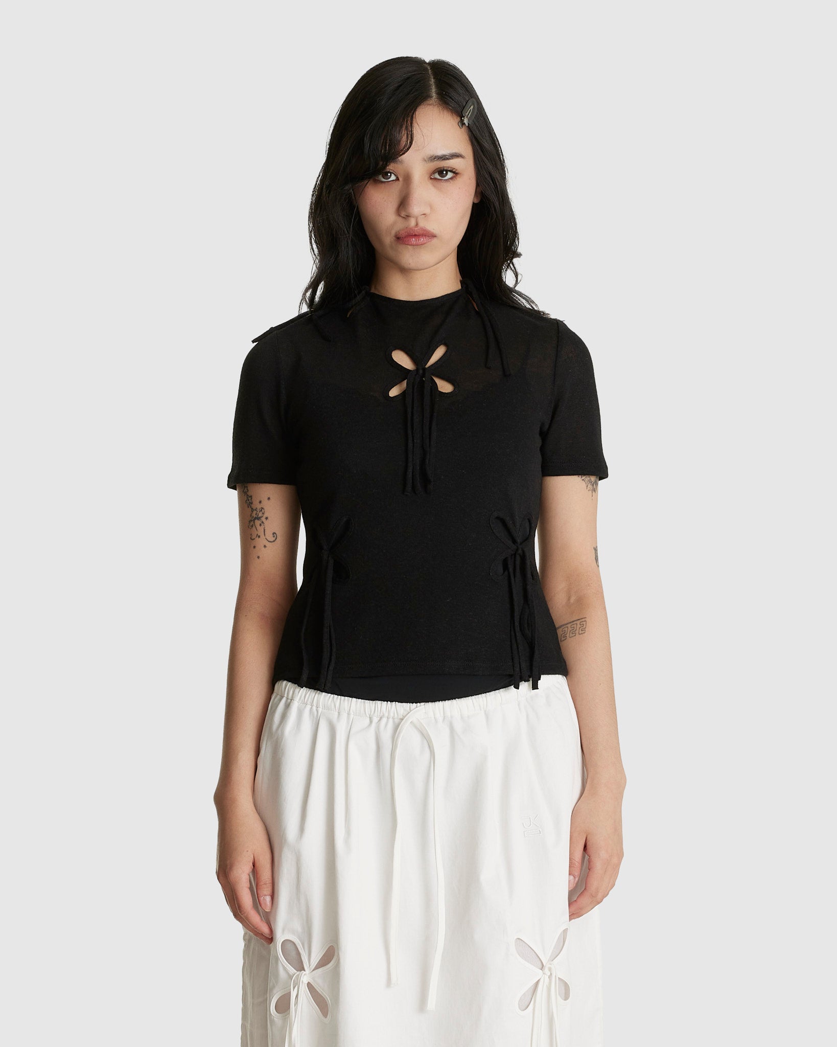 Petal T-Shirt Black