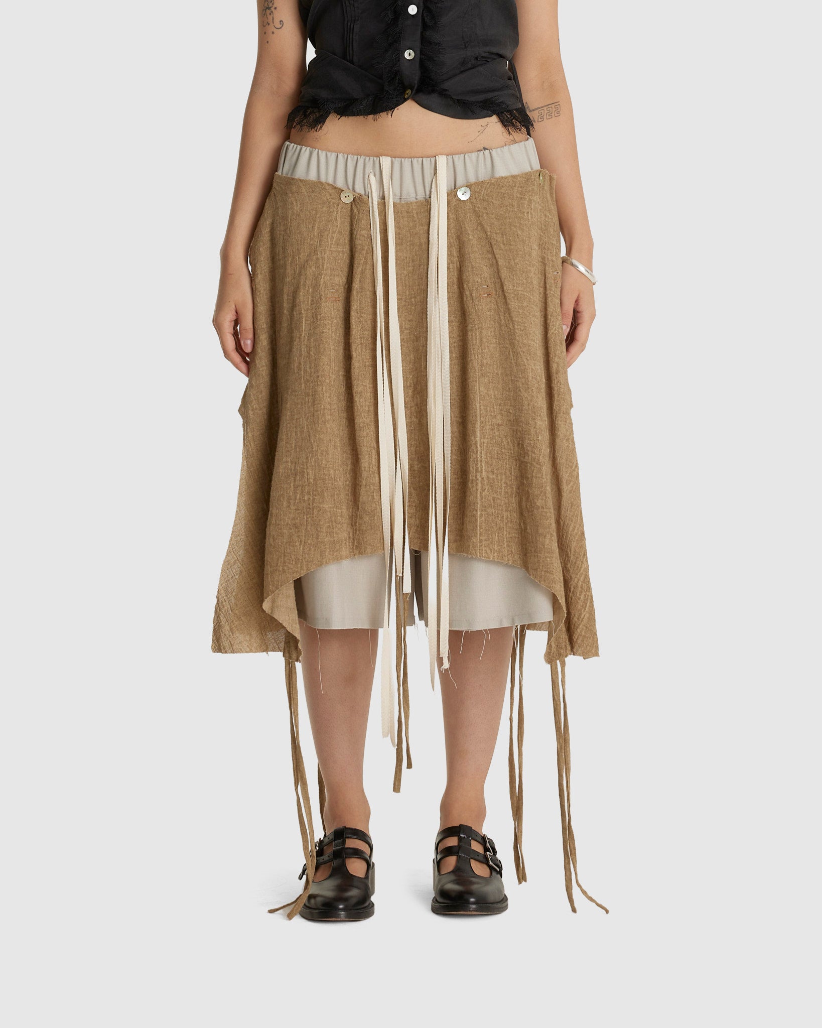 Double Layer Comosus Shorts (W)