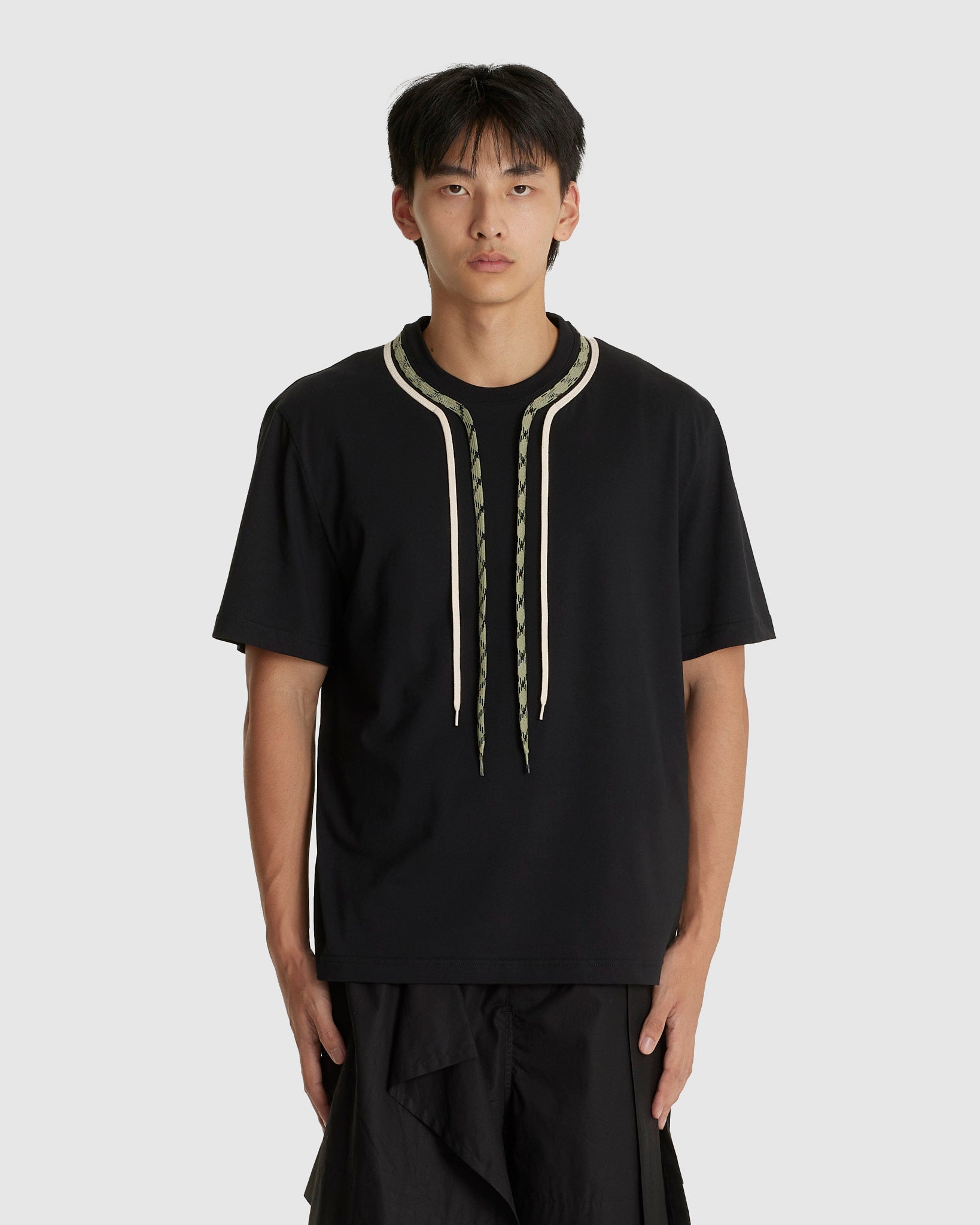 Trek-Lace T-Shirt Black