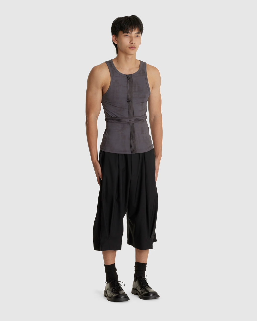 Pisces Vest Black