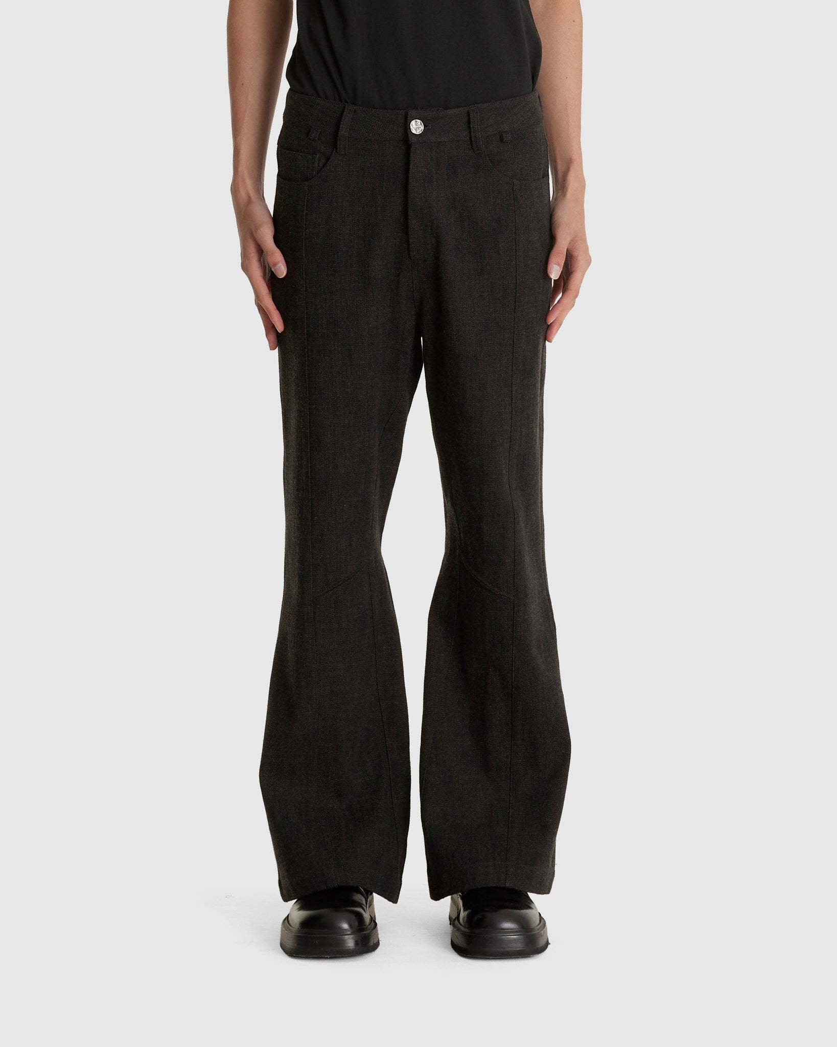 Leon Trouser