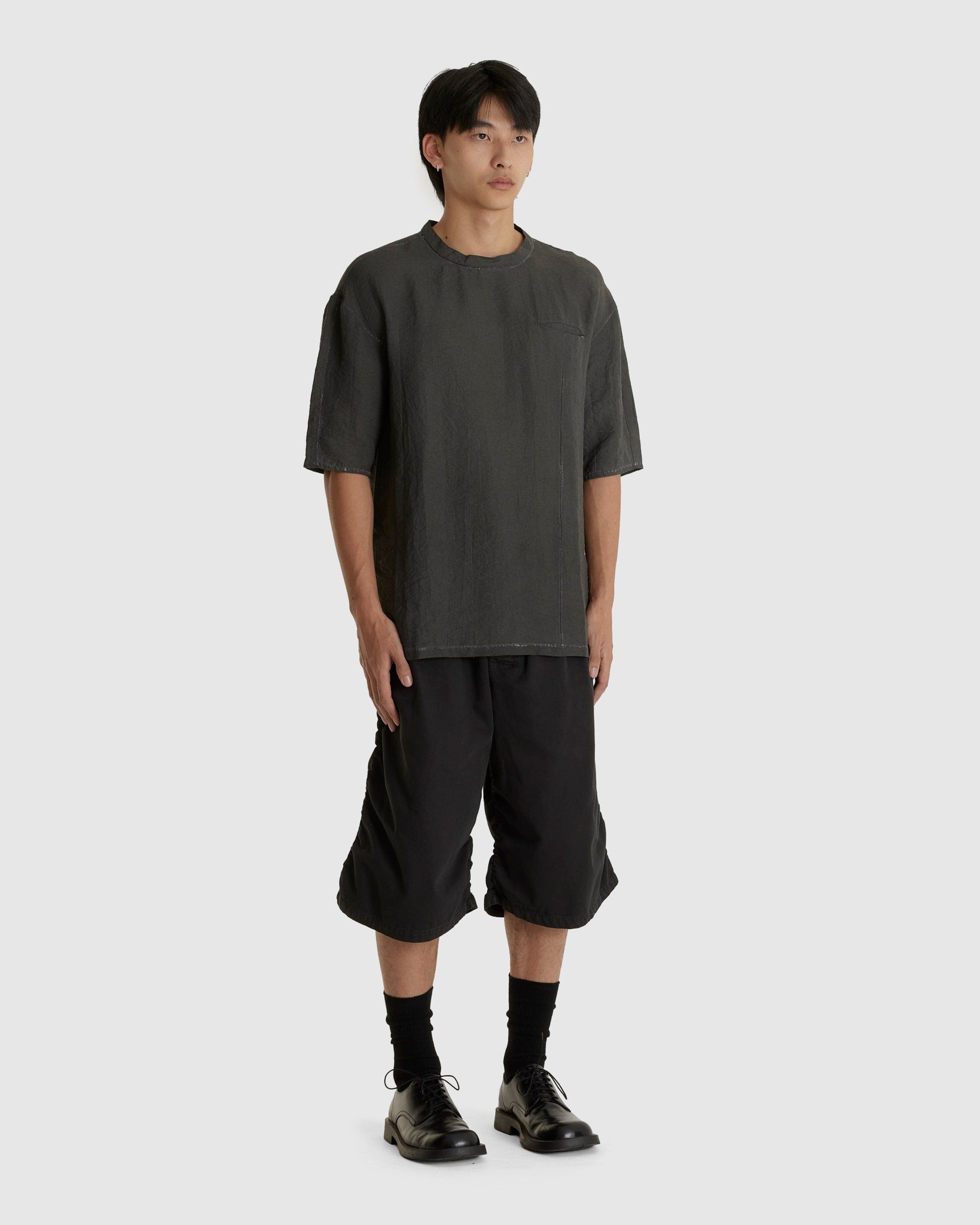 No. 330 Thin Canvas Draped Short Trousers (M)