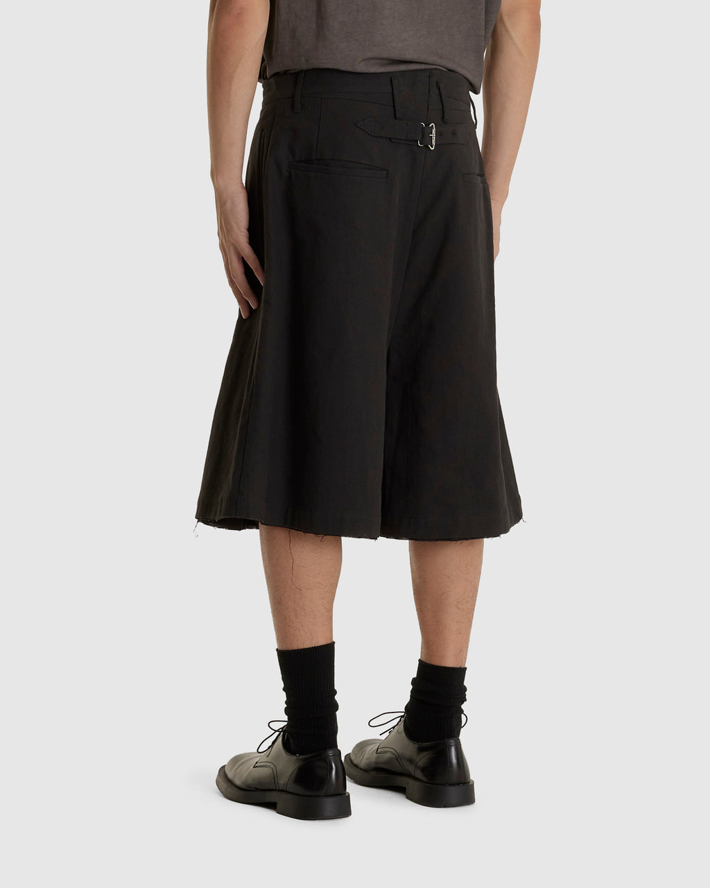 Button Draft Shorts Black