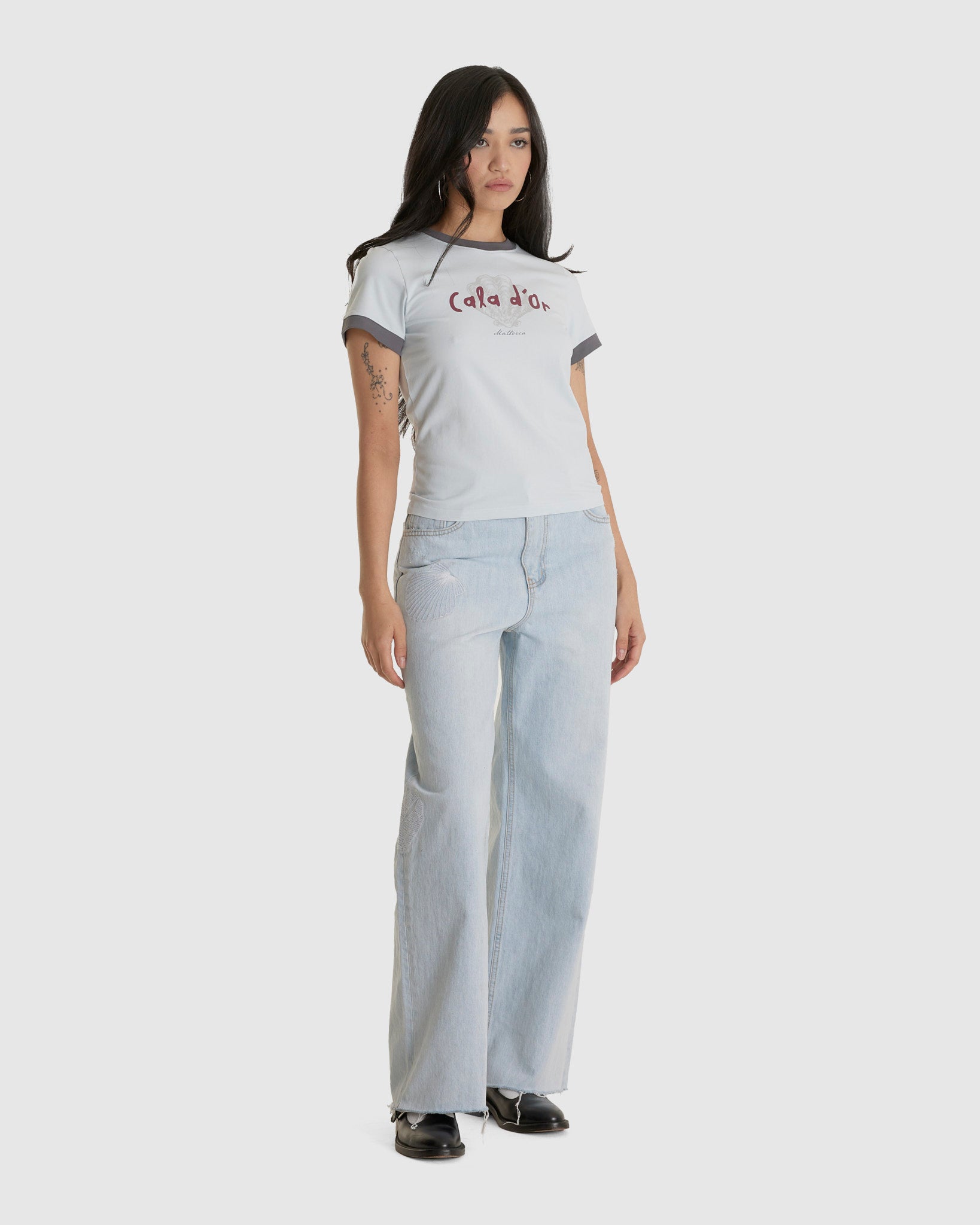 Cala Tee