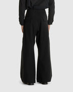 Volume Cut Pants