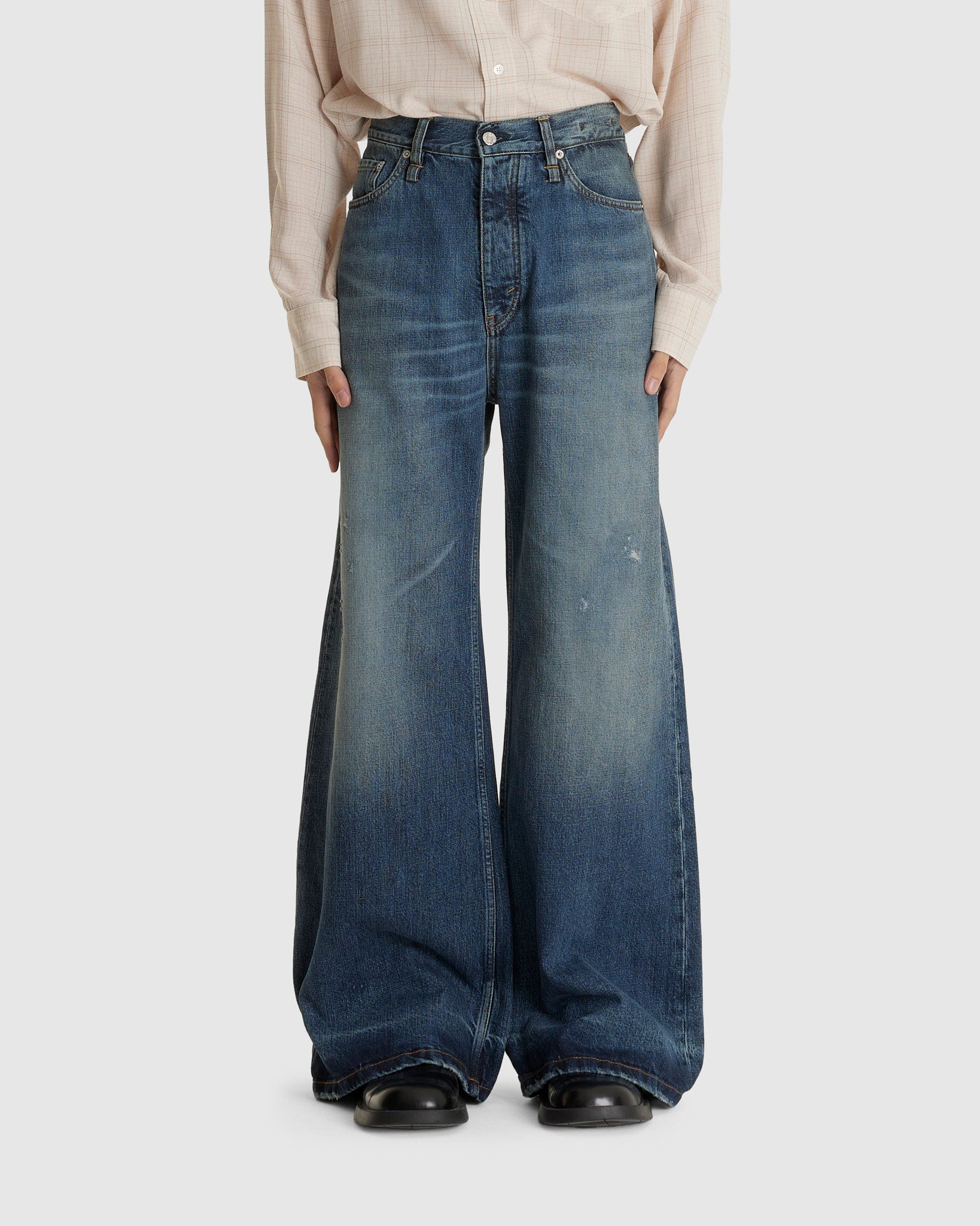 Skid Jeans Mid Blue Cross Hatch