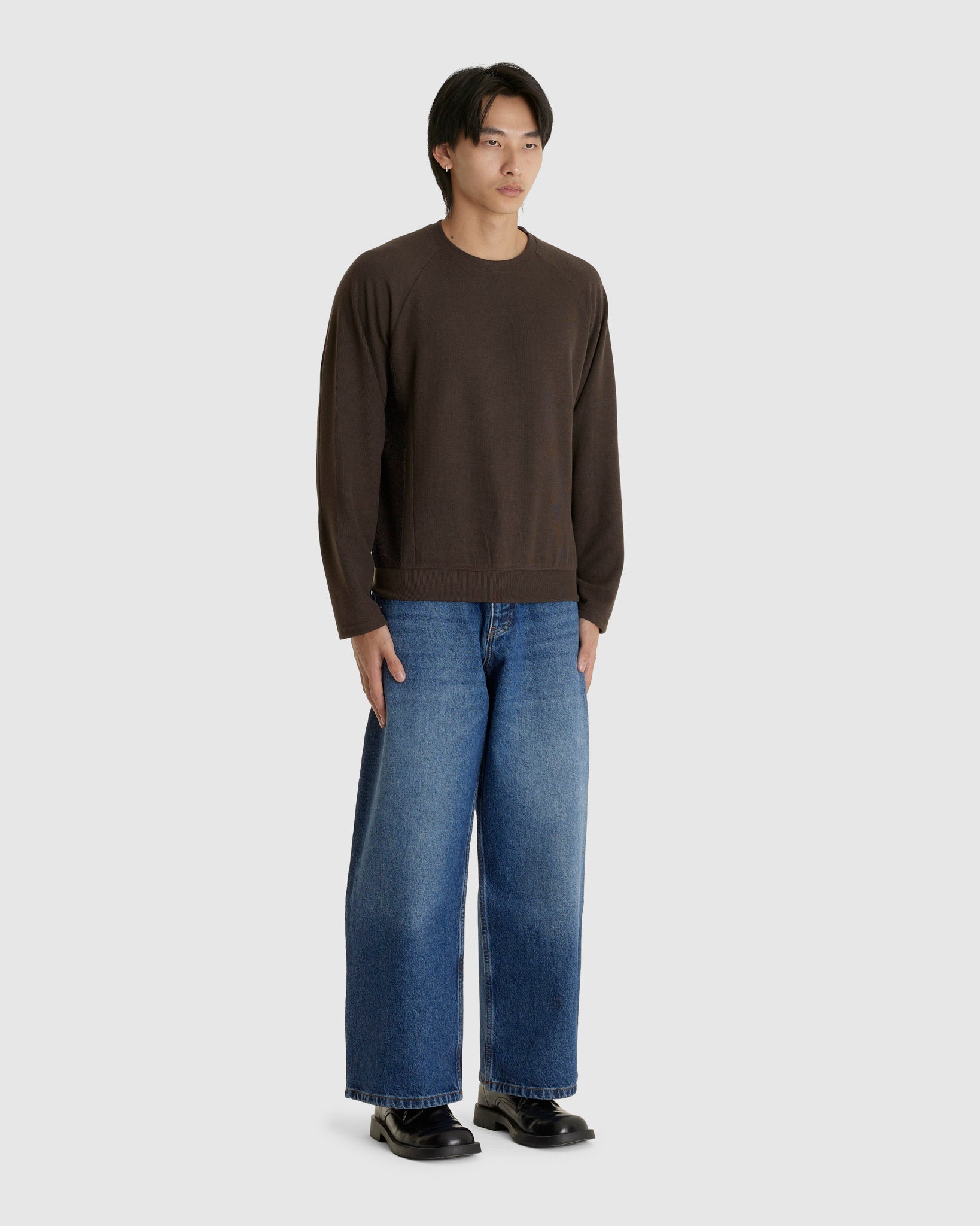 EP.9 01 Knit Brown