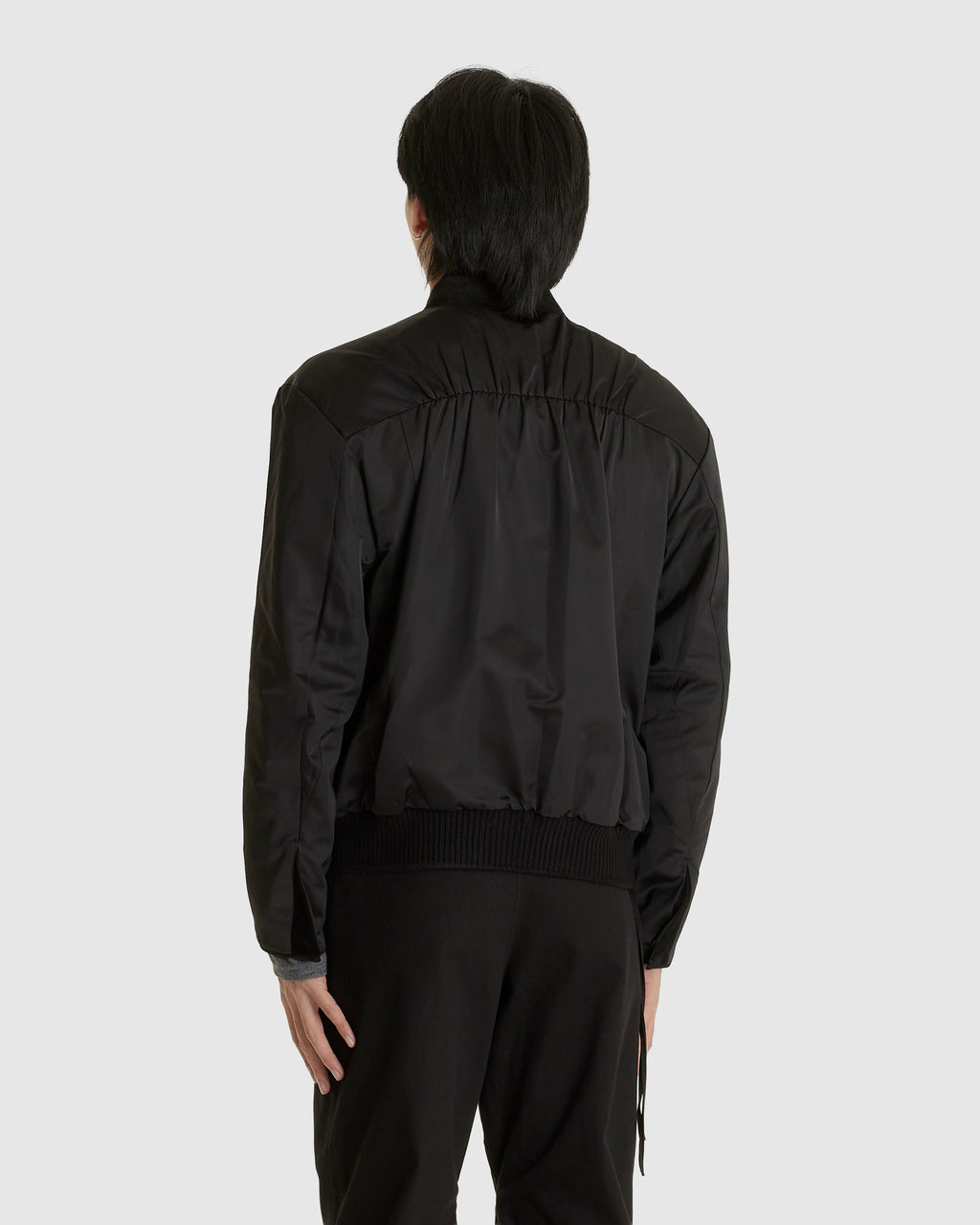 EP.9 04 Jacket Black