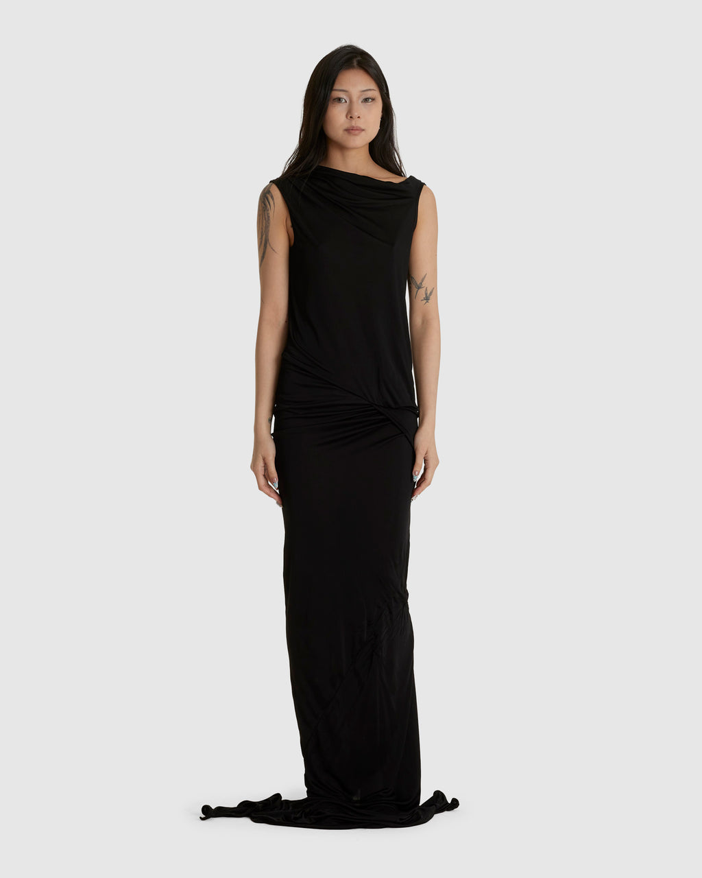 Shailee Gown Black