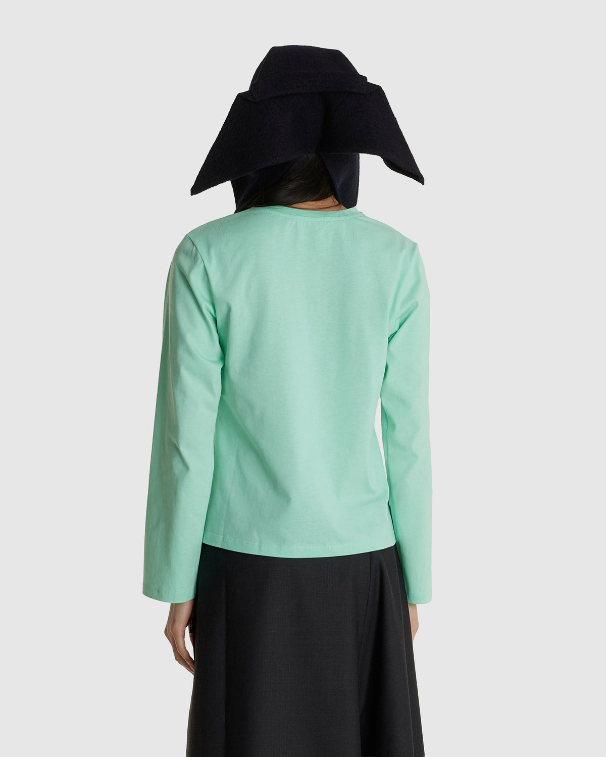 Bow Present Pullover
