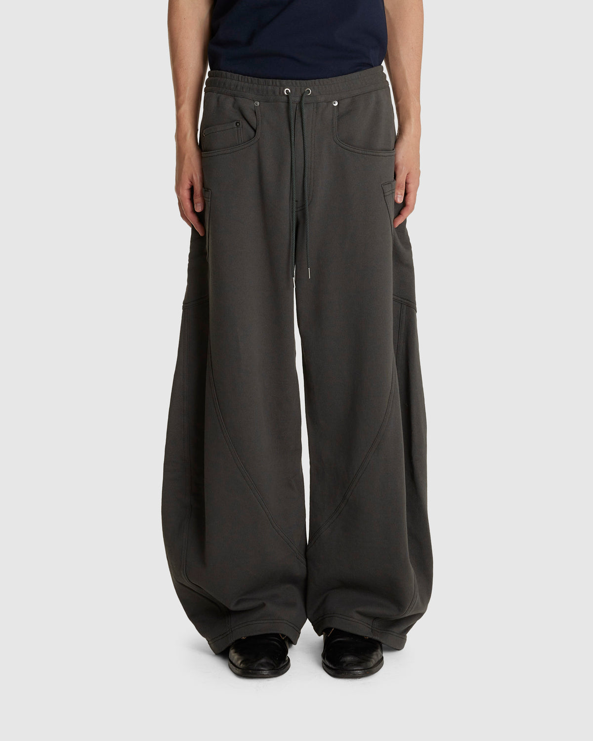 3D Cutting Sweat Pants