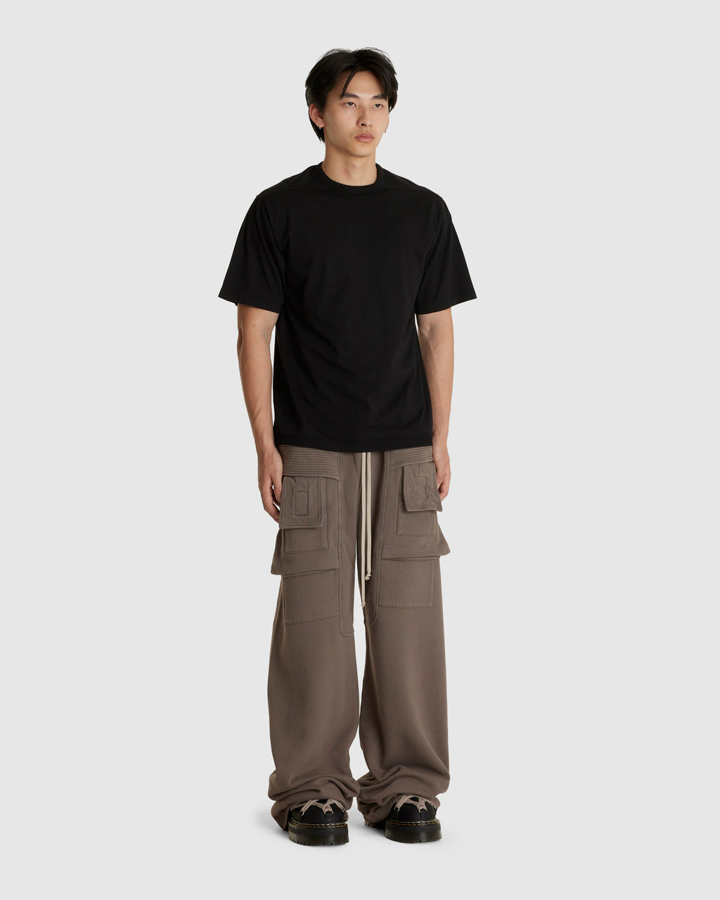 Brad Tee Black