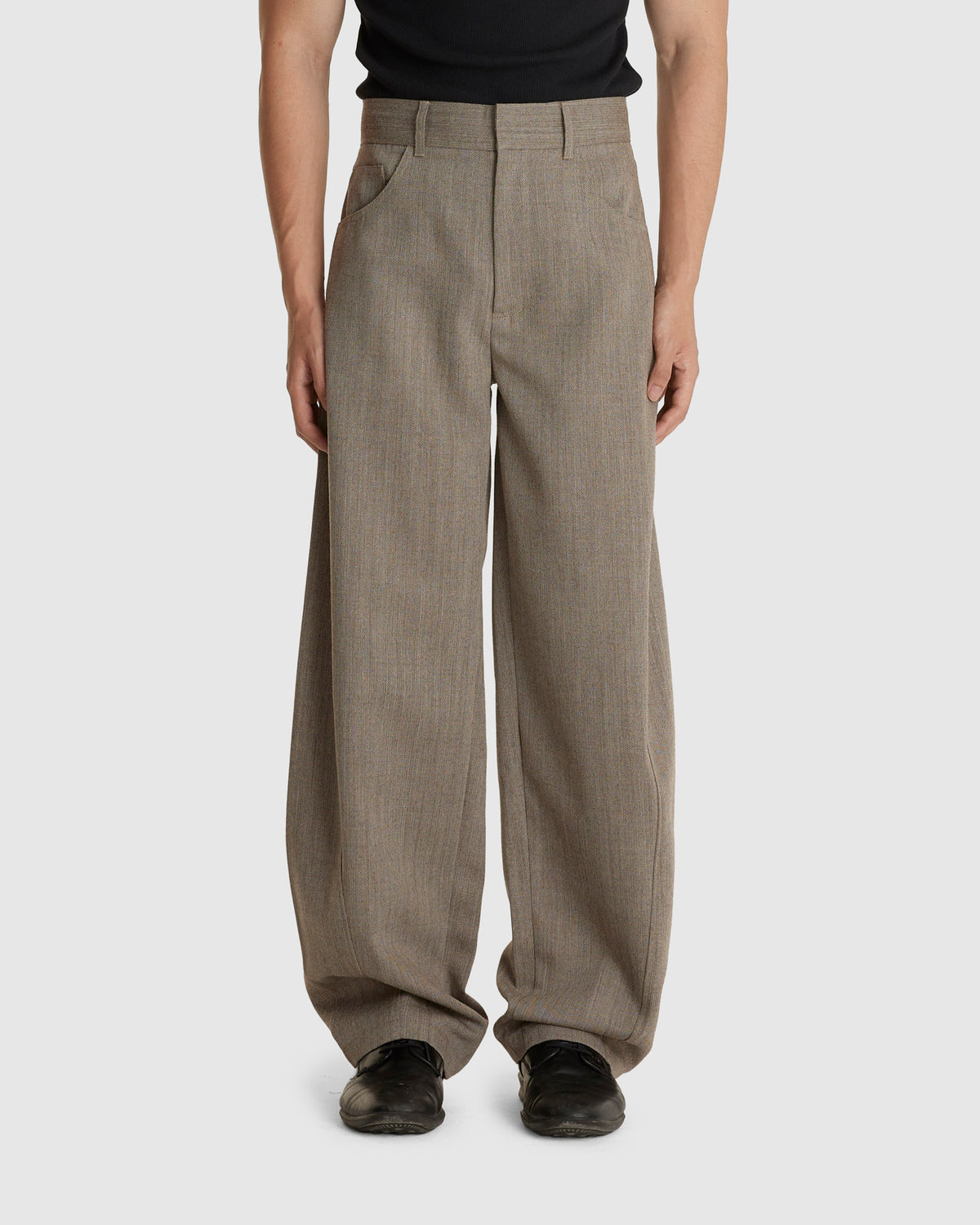 Nasedo Twisted Trouser