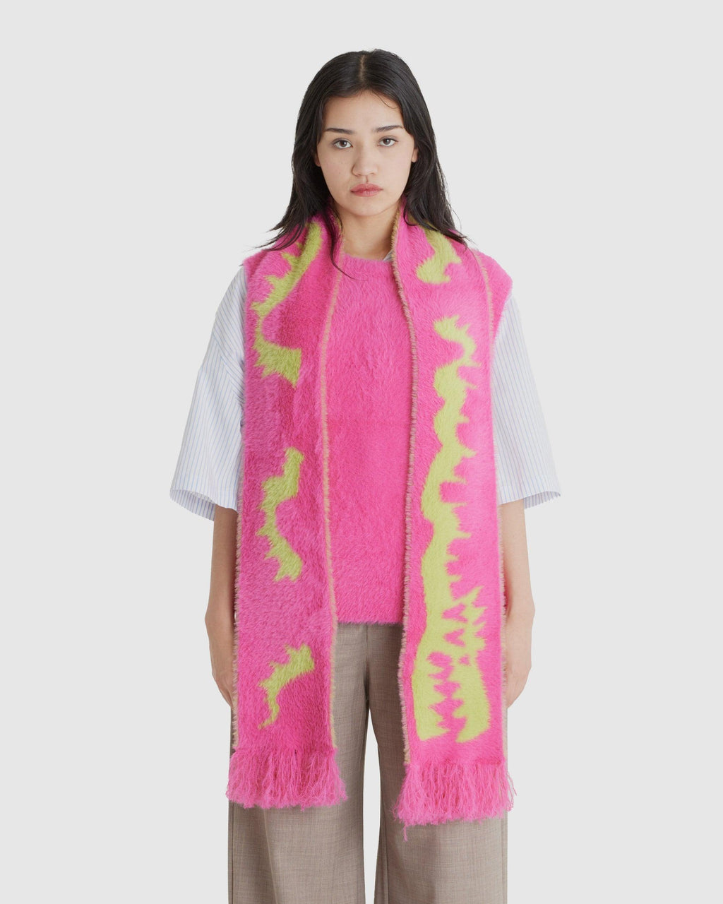 Fluffy Scarf Vest (W)