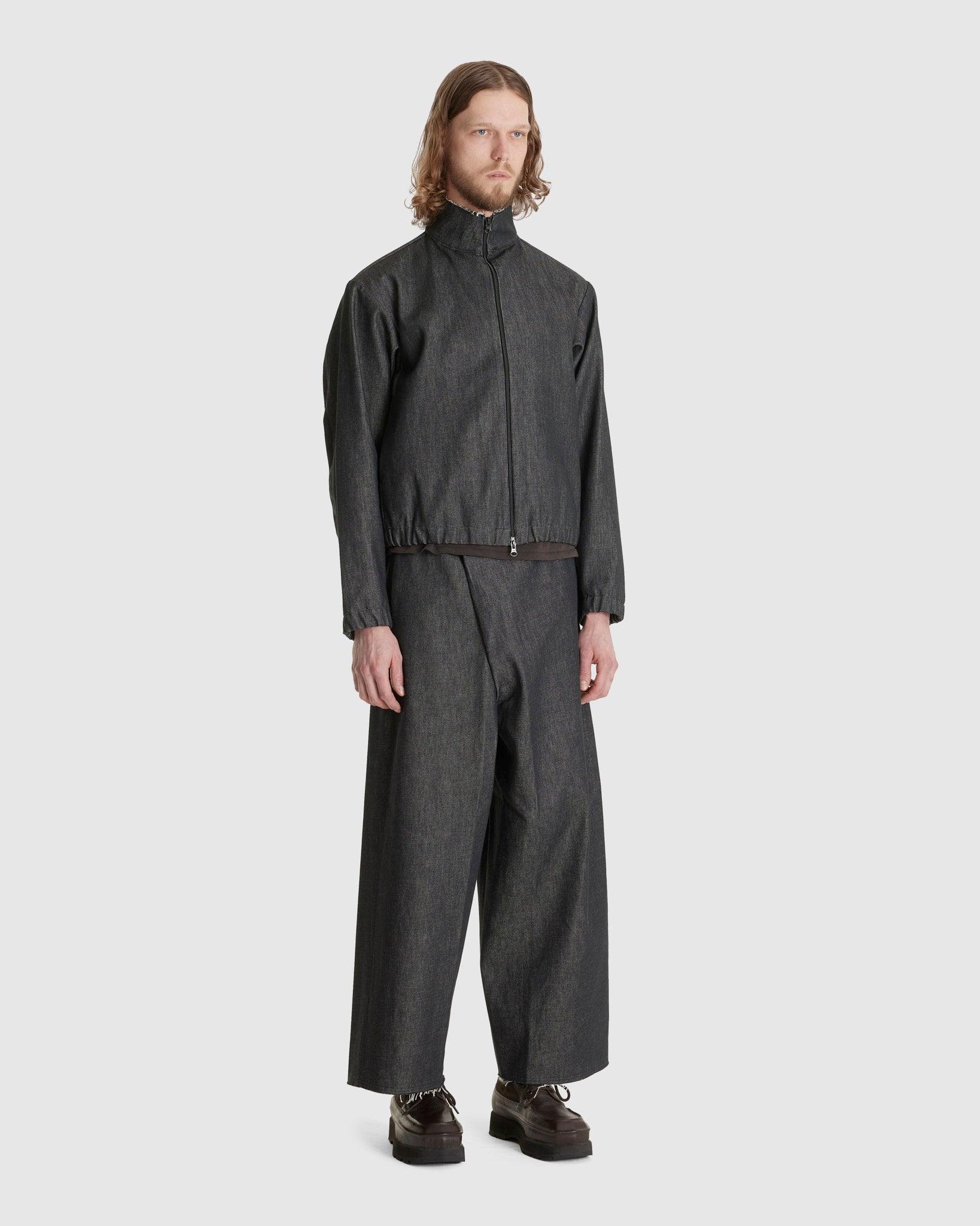 No.310 Crossed Trousers