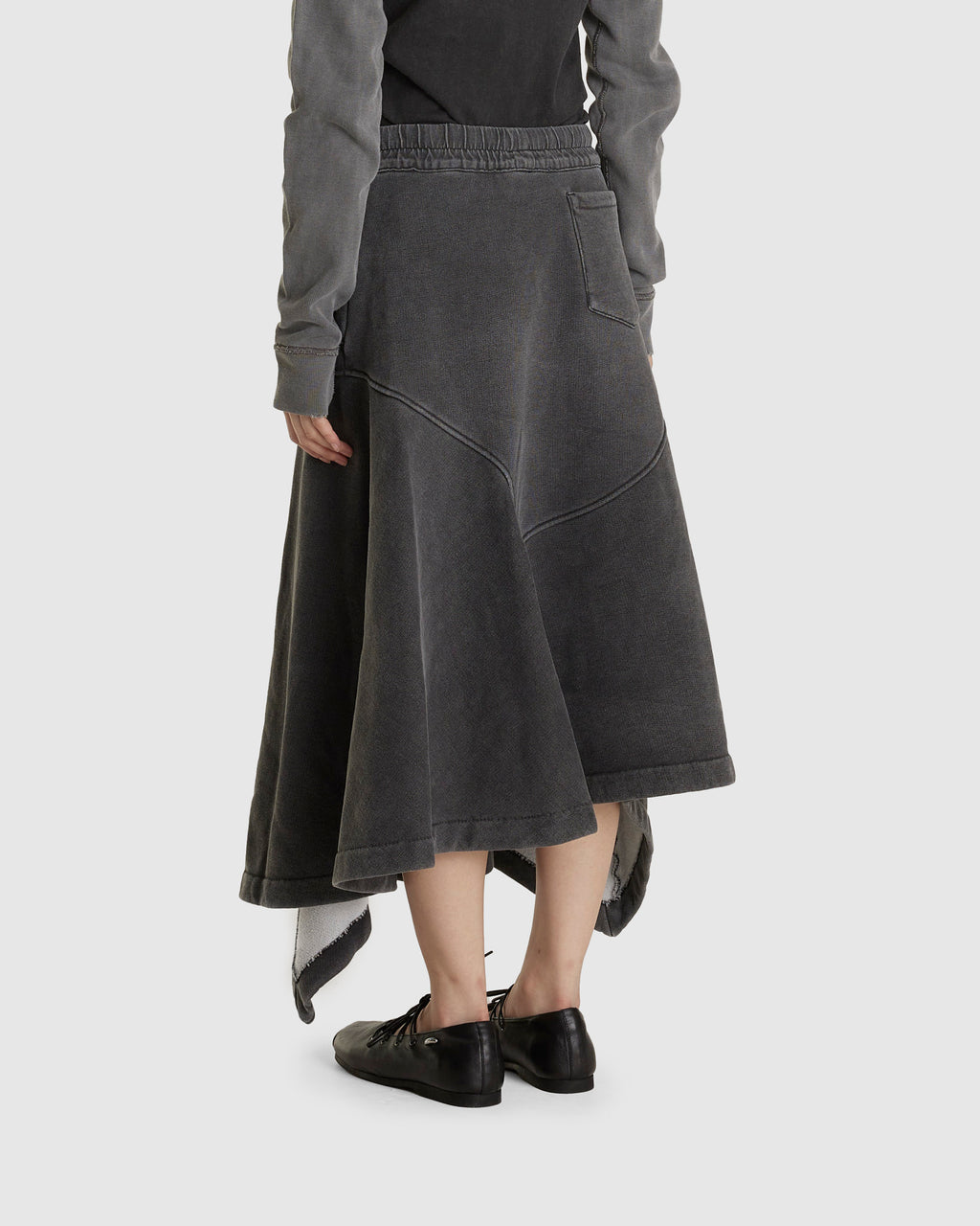 Lounge Skirt Black 1000 Points Print