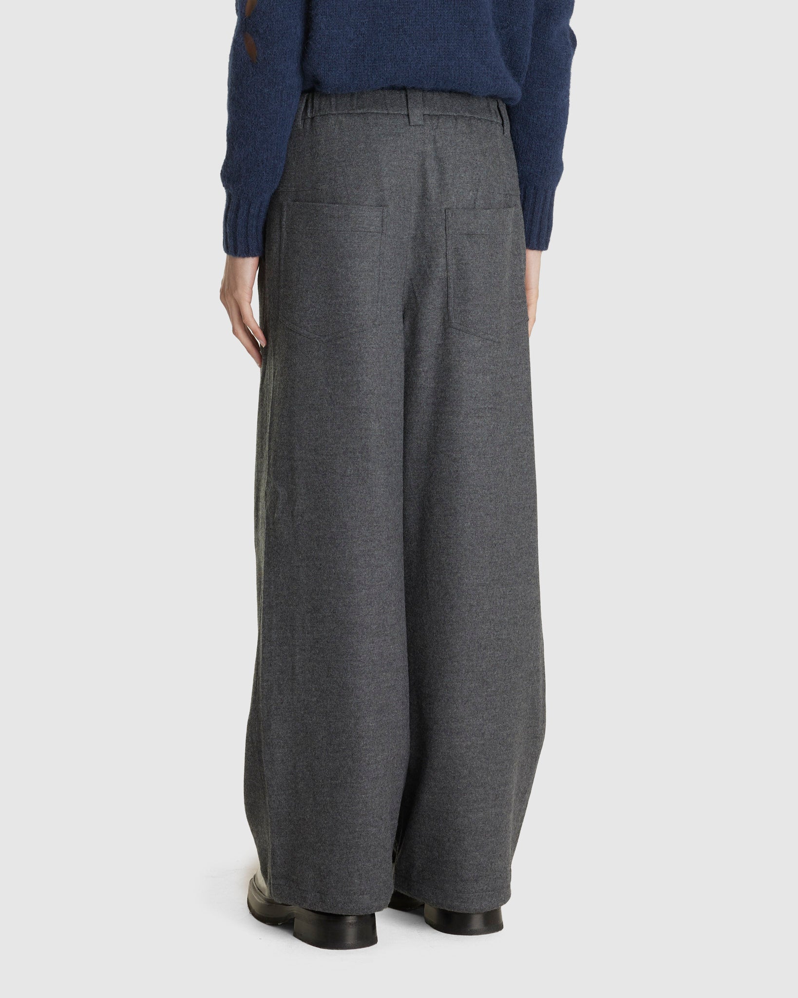 Taygeta Pants Dark Grey