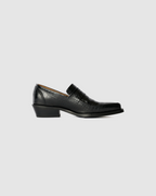 Cypher Loafer Licorice Croc Bull