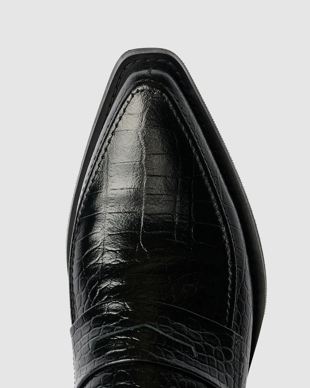 Cypher Loafer Licorice Croc Bull