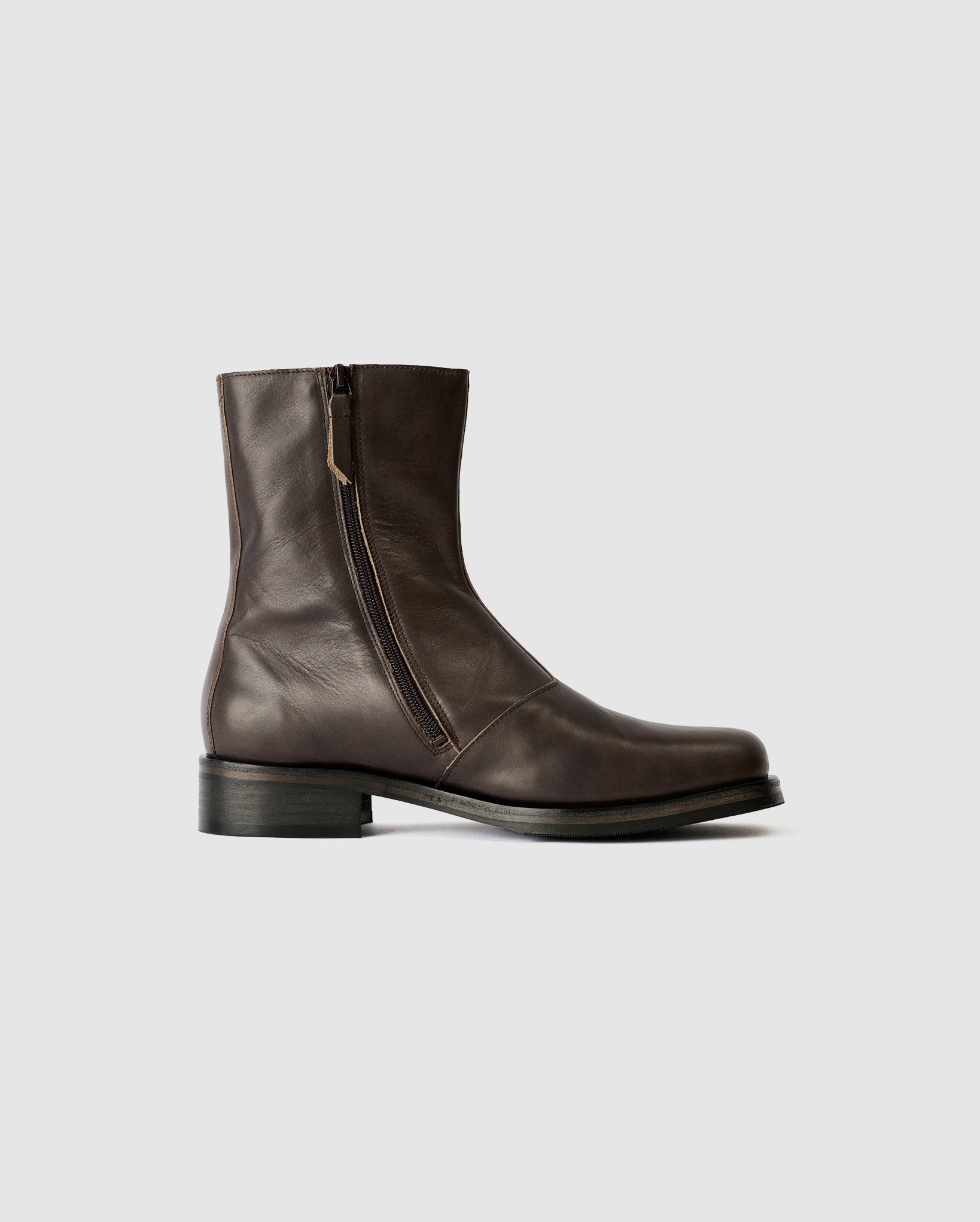 Camion Boots Phantom Tensile Cattle Hide