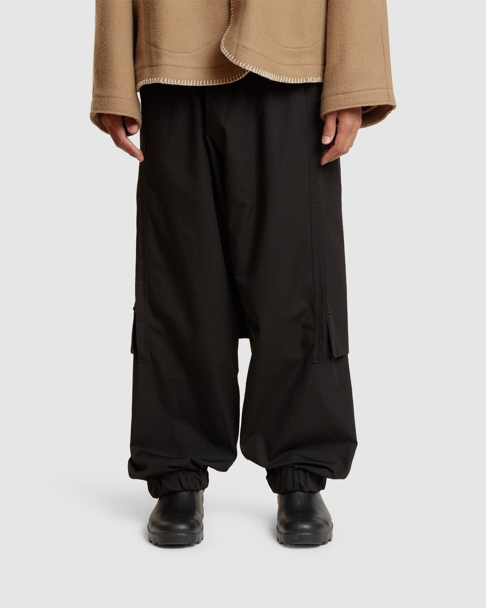 Airbag Trouser Black - {{ collection.title }} - Chinatown Country Club 