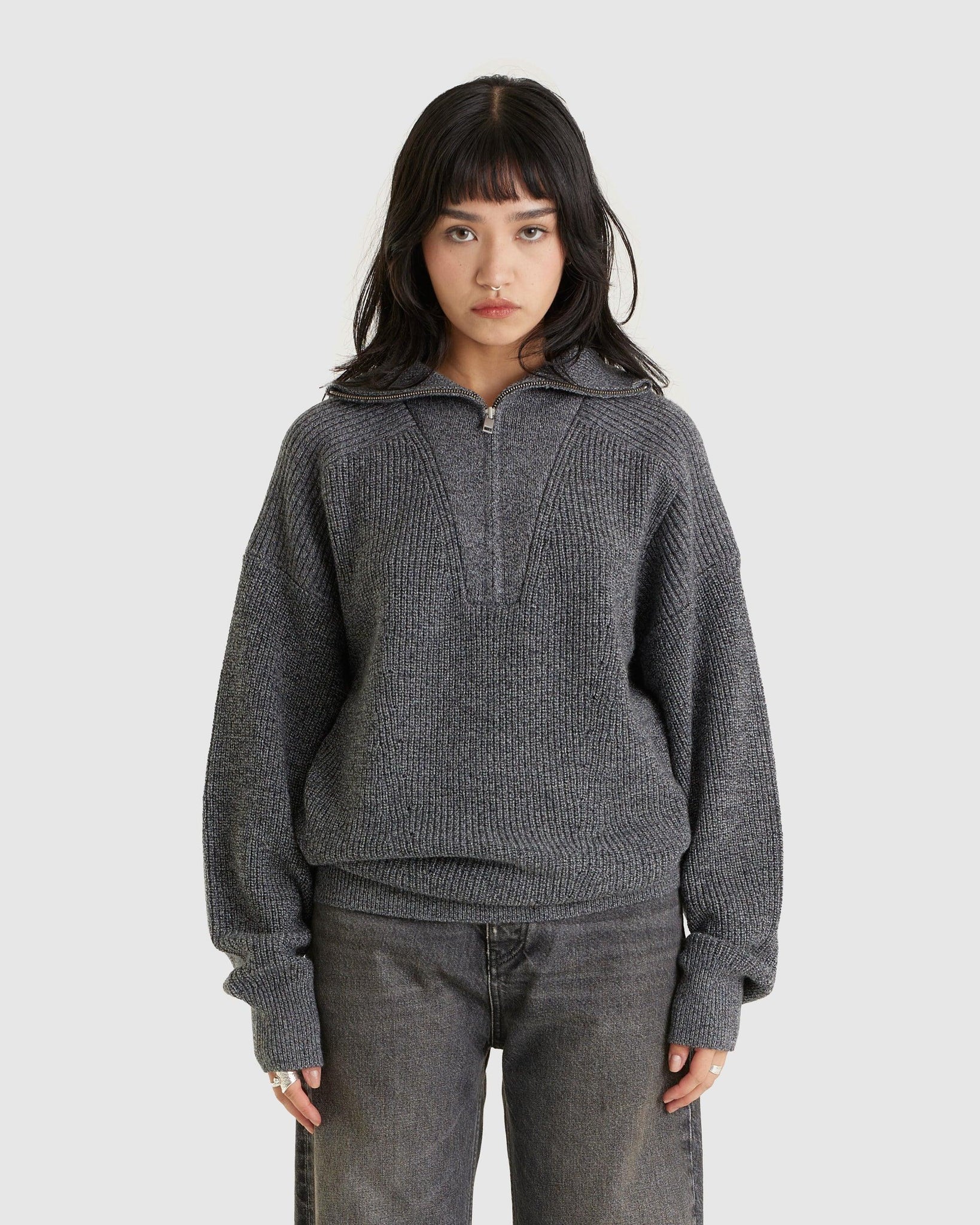 Benny Pullover (W) - {{ collection.title }} - Chinatown Country Club 