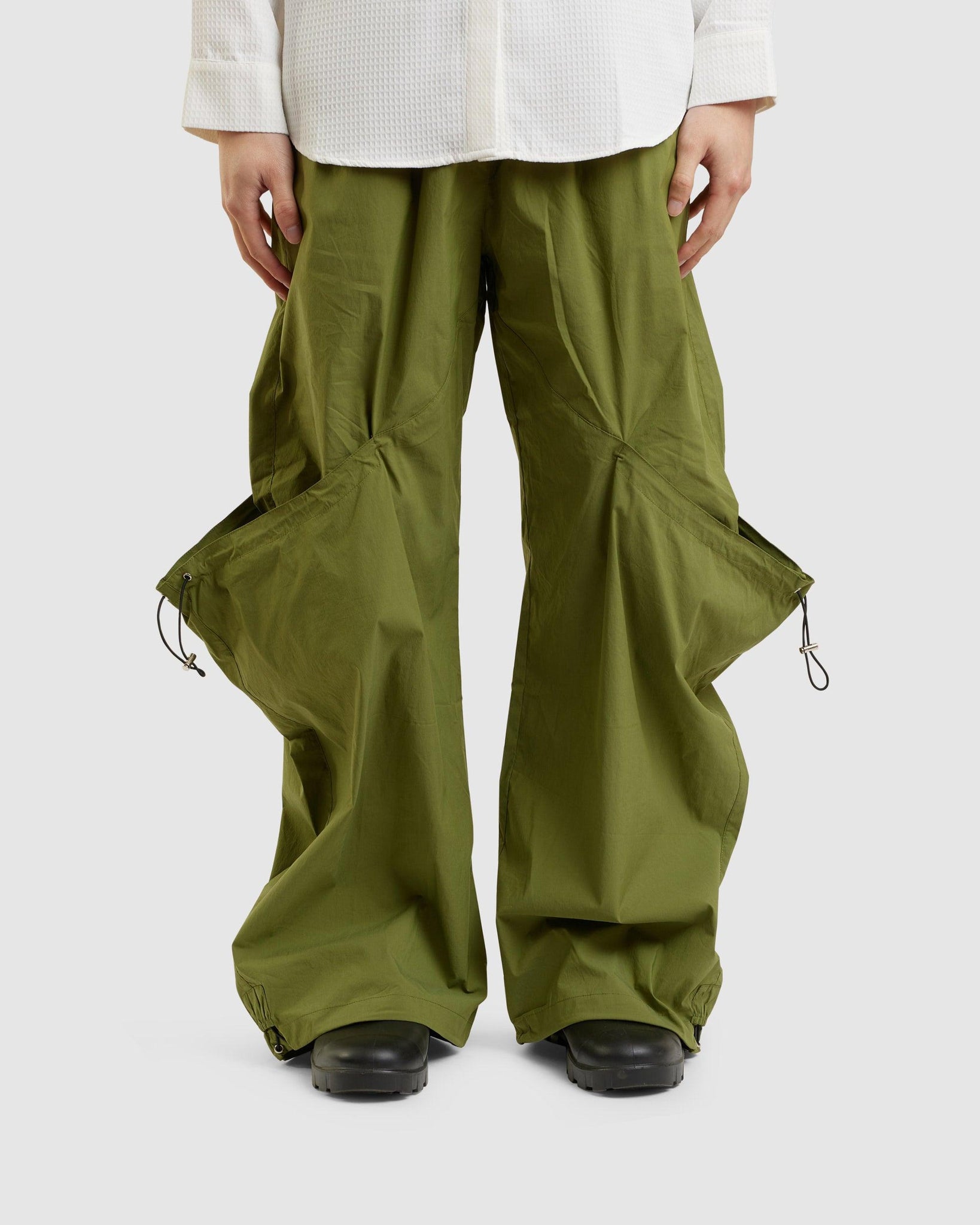 Bungy Trackpants Olive Green - {{ collection.title }} - Chinatown Country Club 