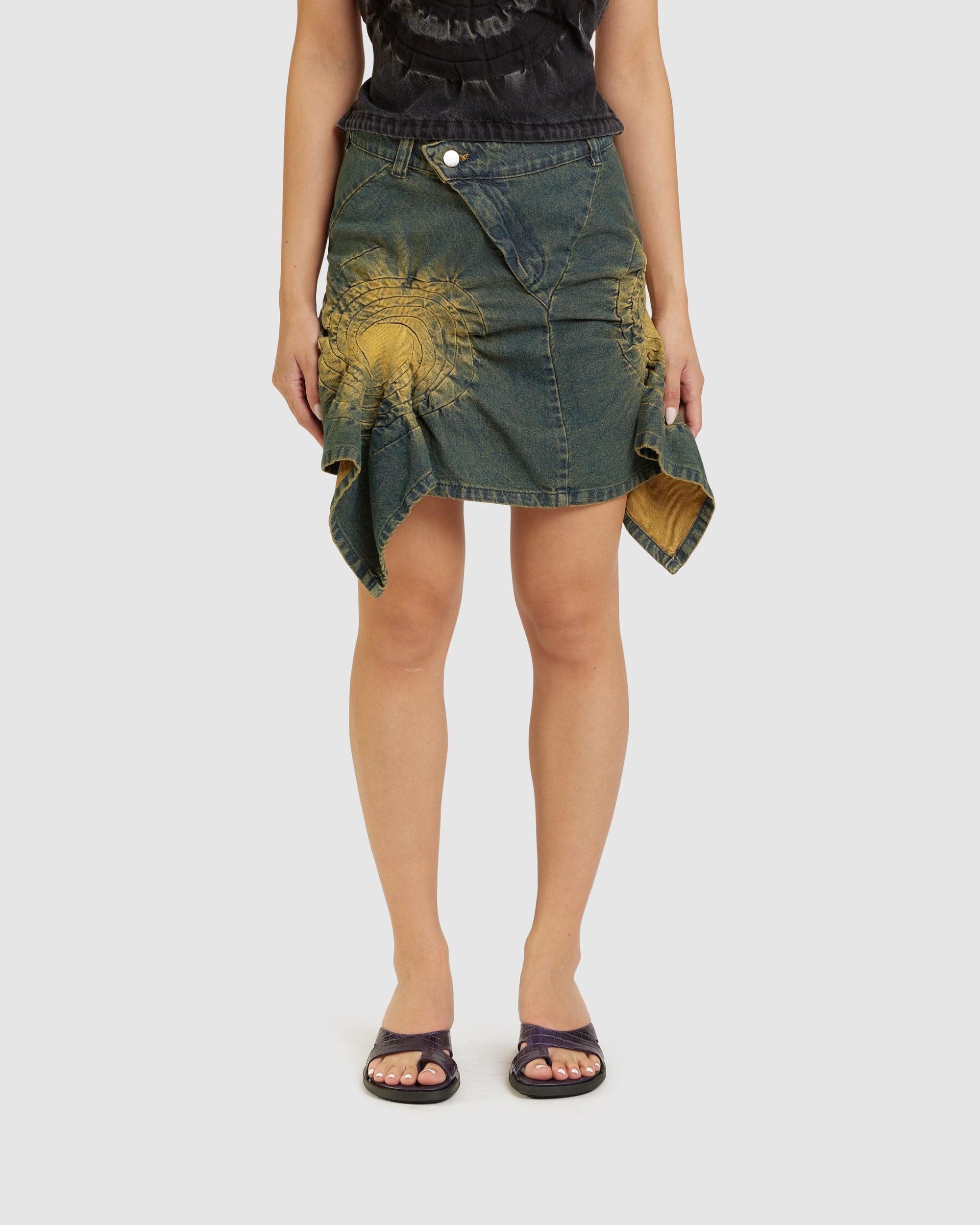drift-skirt-chinatown-country- 