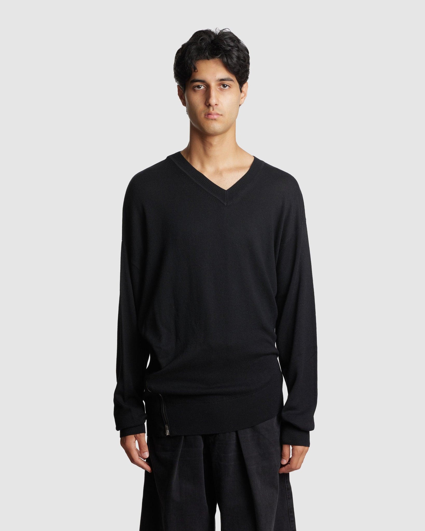 Garey Pullover - {{ collection.title }} - Chinatown Country Club 