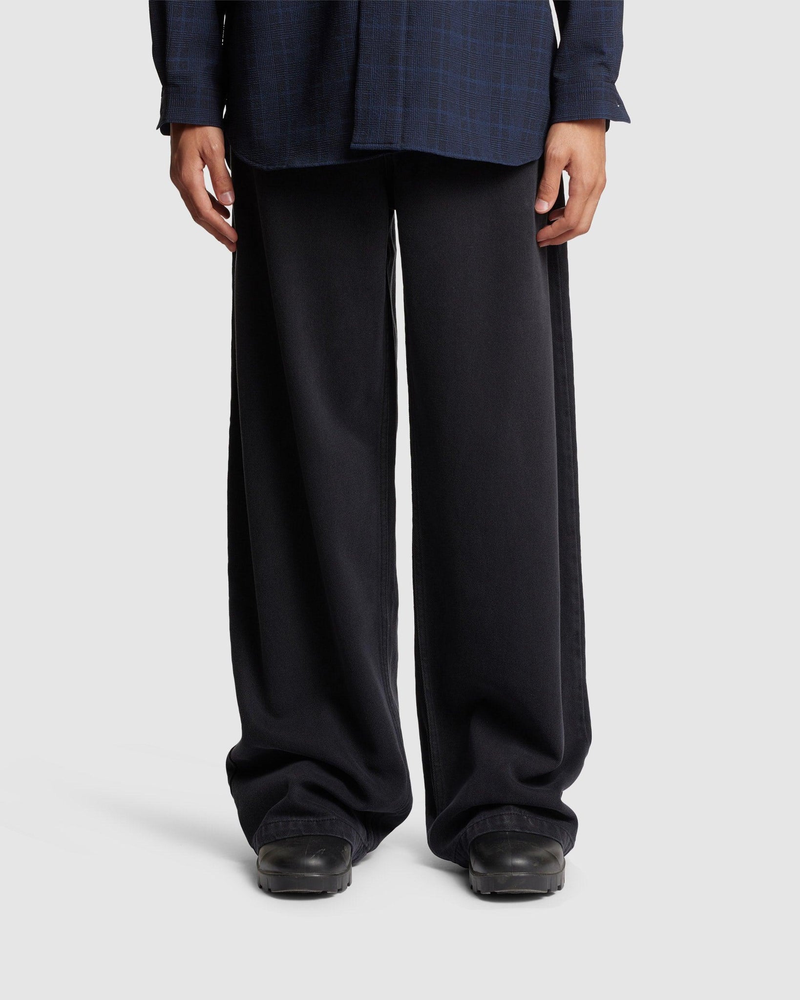 Keren Pants Faded Black - {{ collection.title }} - Chinatown Country Club 