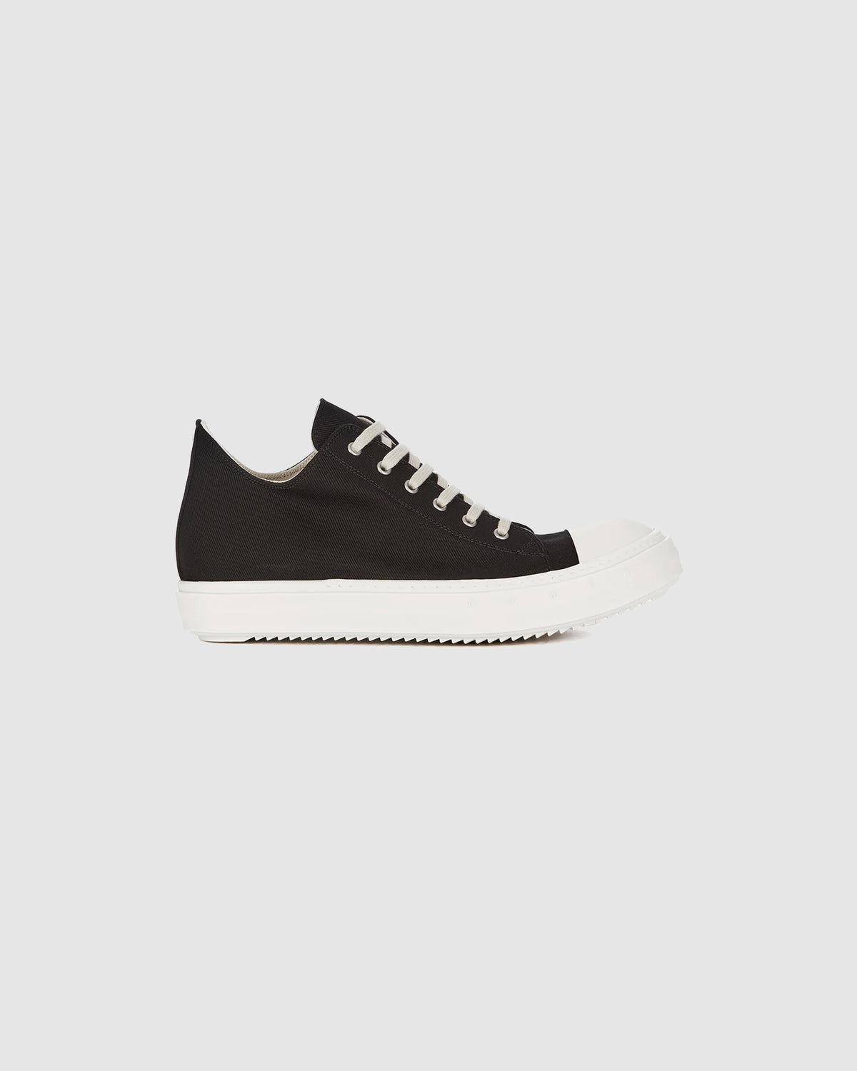 Low Sneaks Black