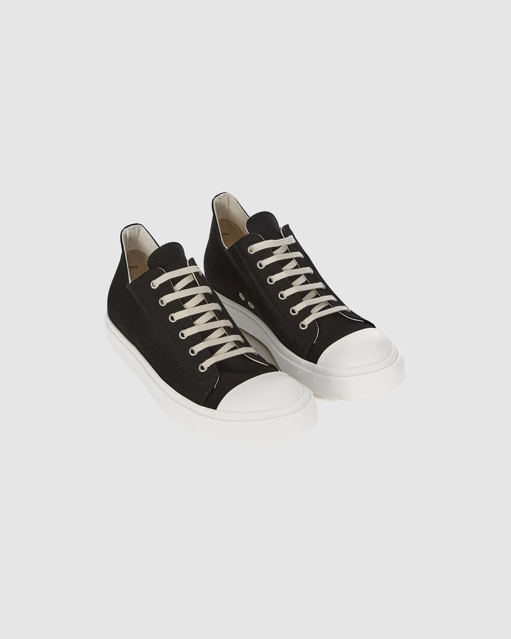 Low Sneaks Black