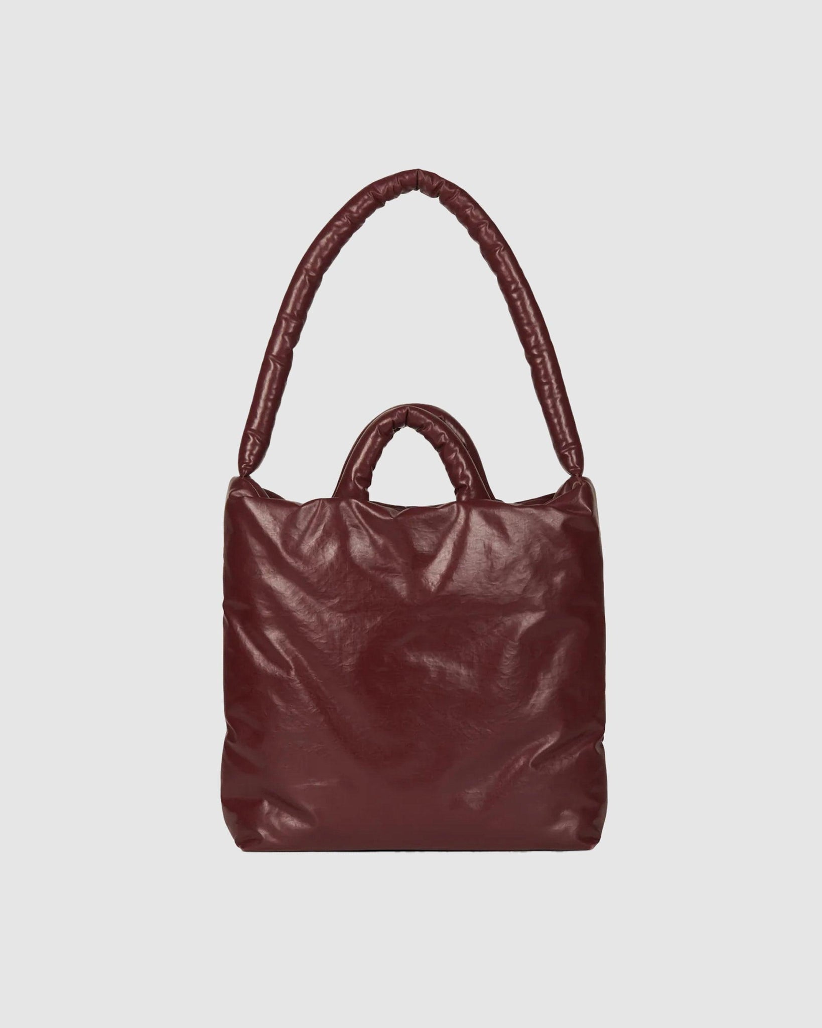 Pillow Bag Medium Oil Bordeaux - {{ collection.title }} - Chinatown Country Club 