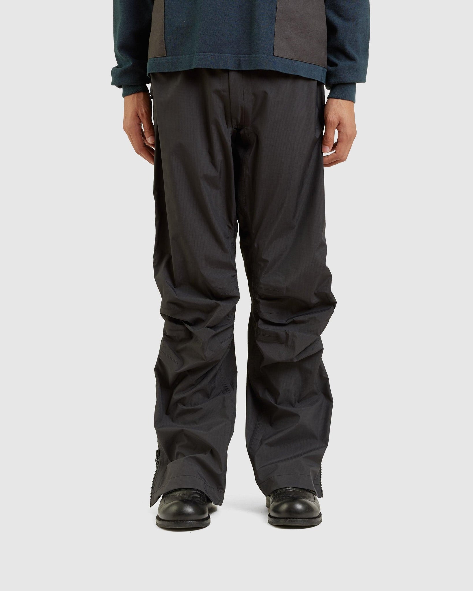 Waterproof WR Arc Pants - {{ collection.title }} - Chinatown Country Club 