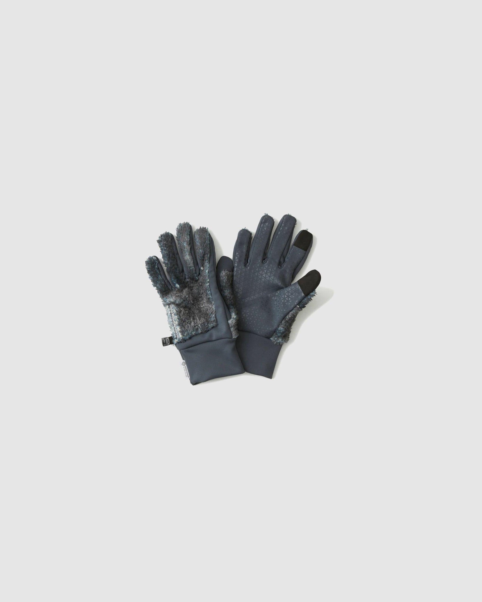 Windstopper Fleece Glove - {{ collection.title }} - Chinatown Country Club 